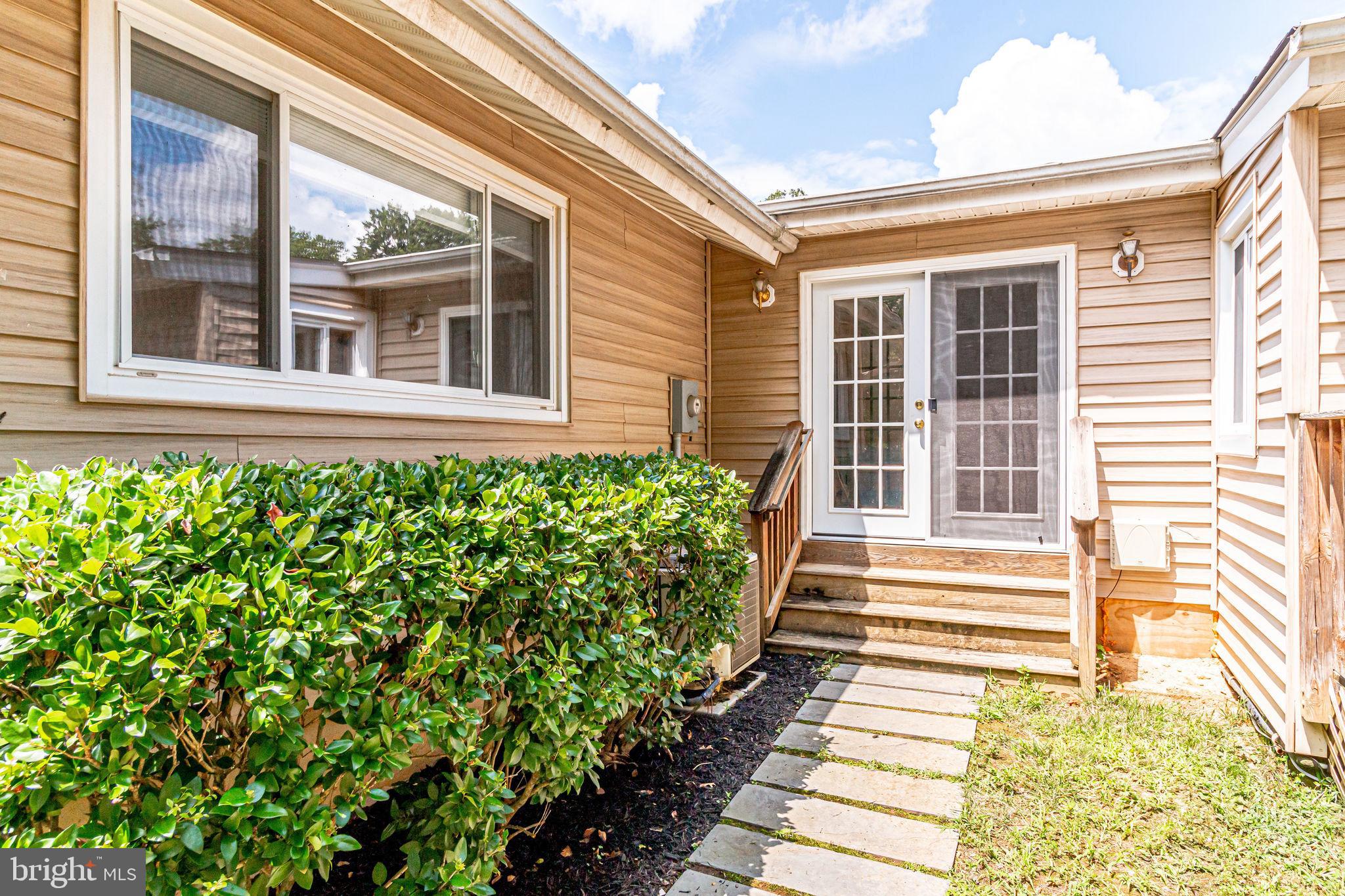 STRATFORD LANDING - Residential