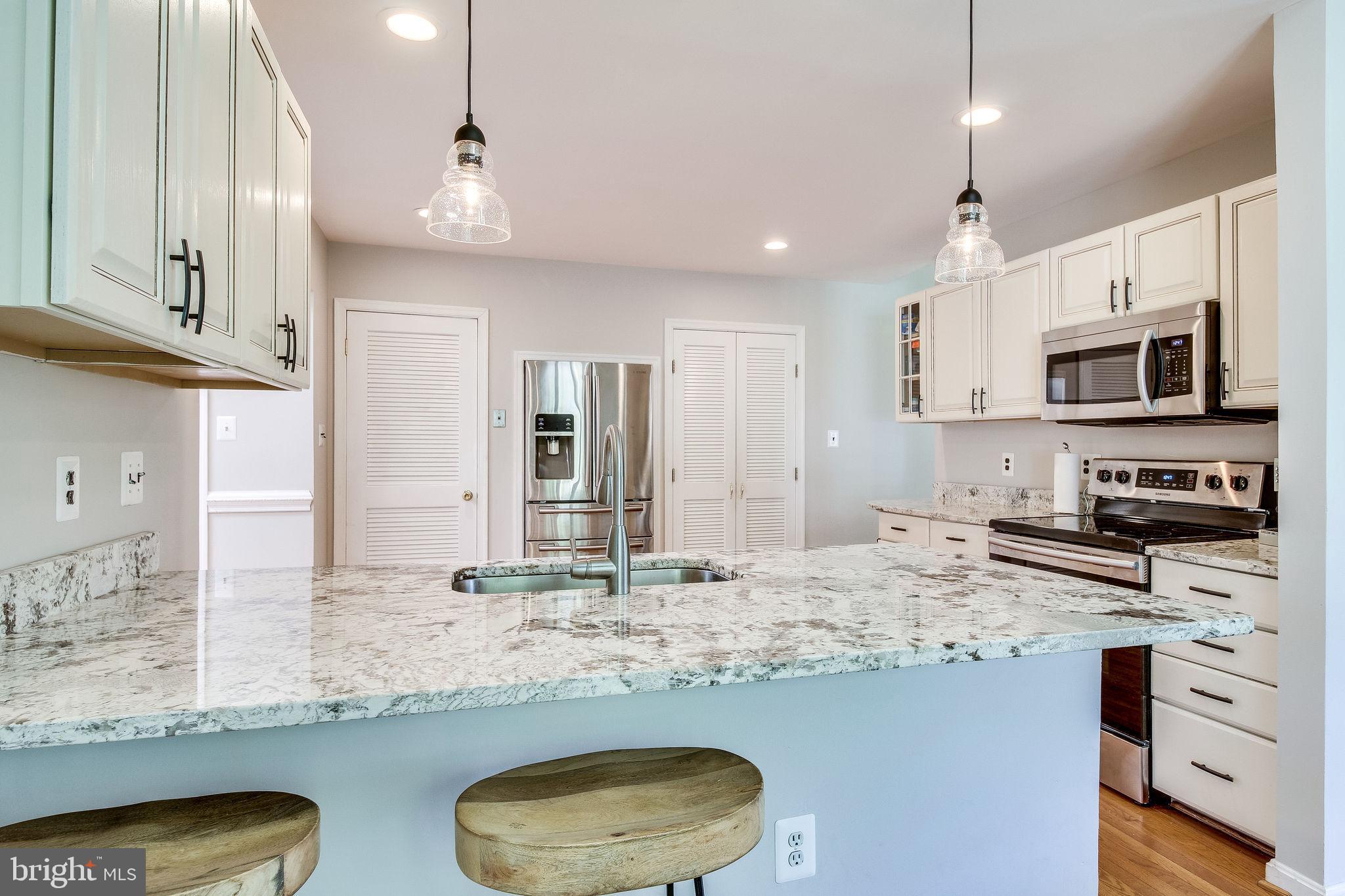 STRATFORD LANDING - Residential