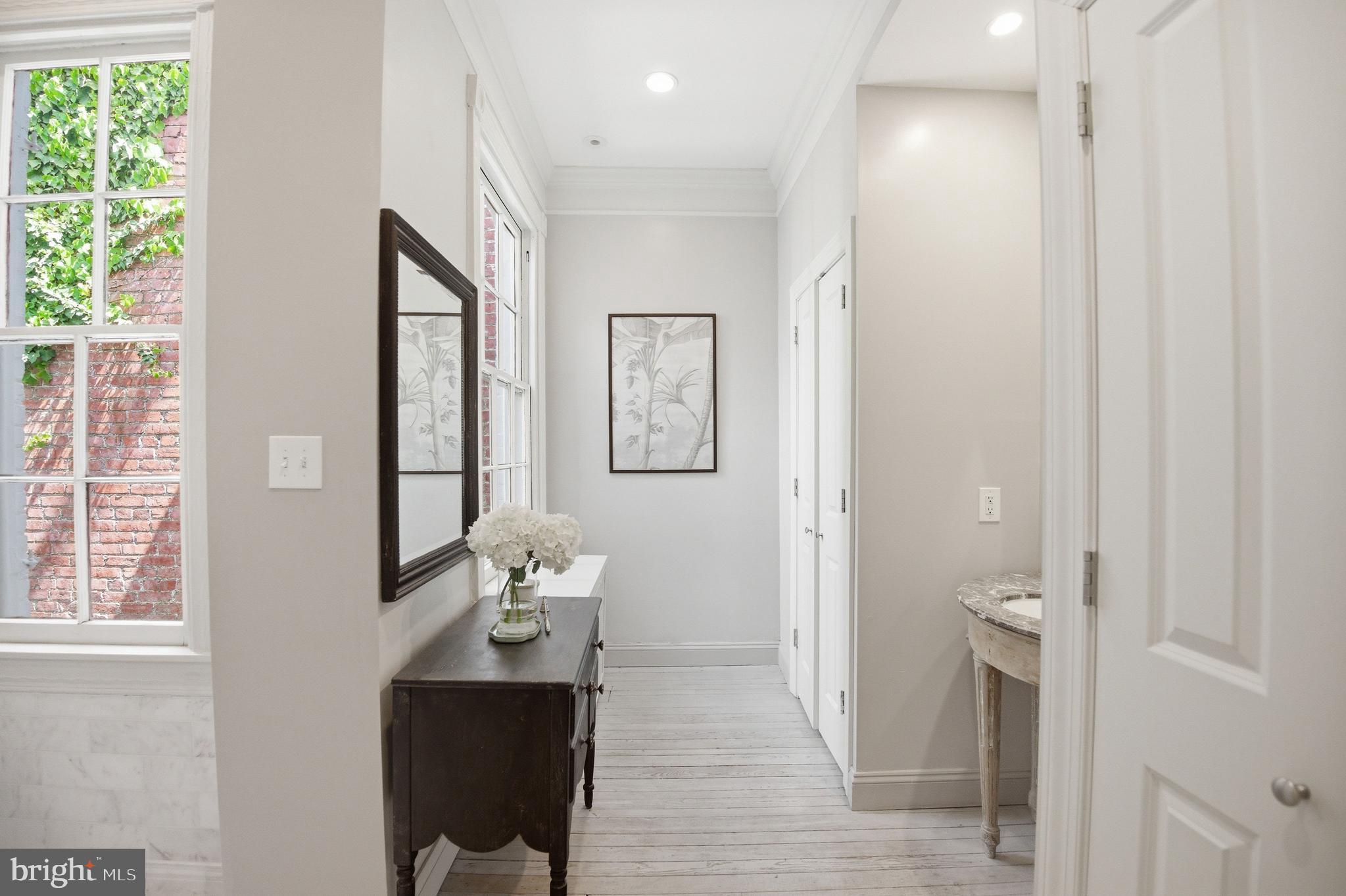 GEORGETOWN - Residential