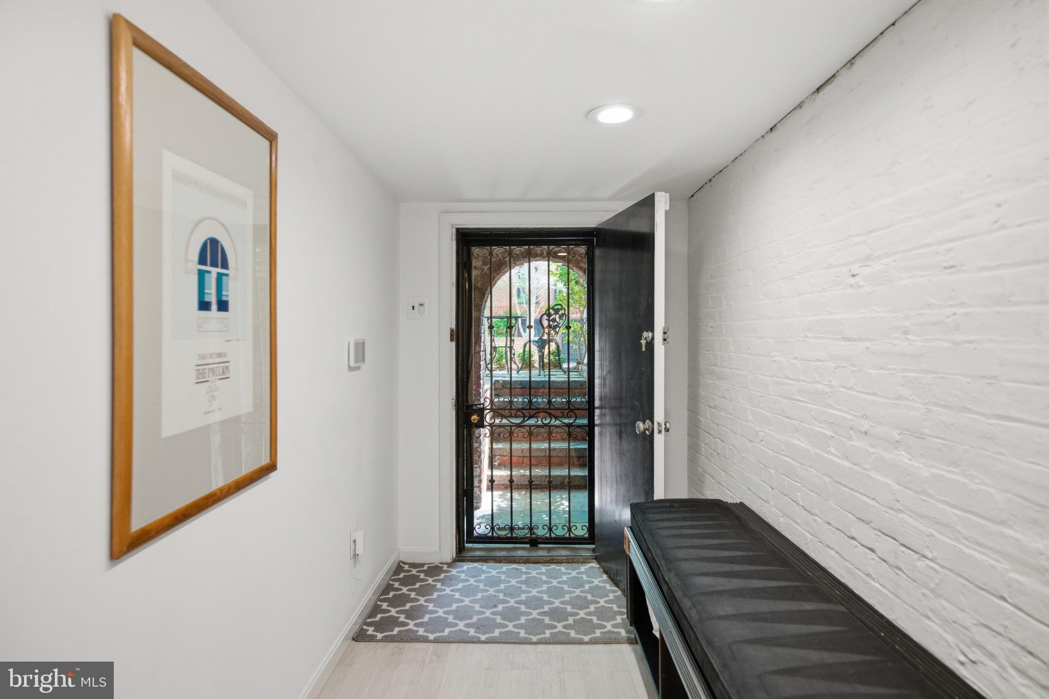 GEORGETOWN - Residential