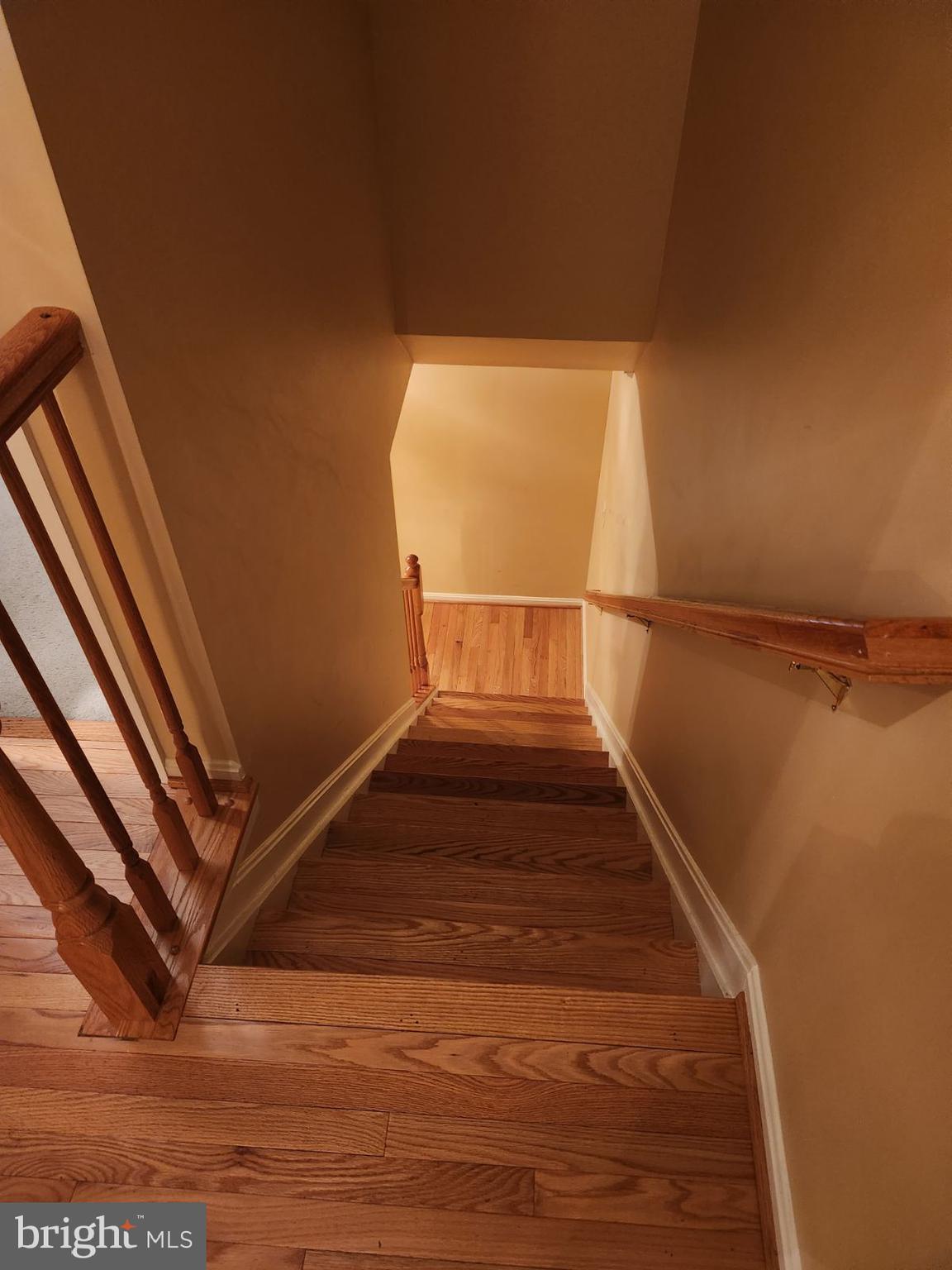 OXFORD OAKS SUB - Residential Lease