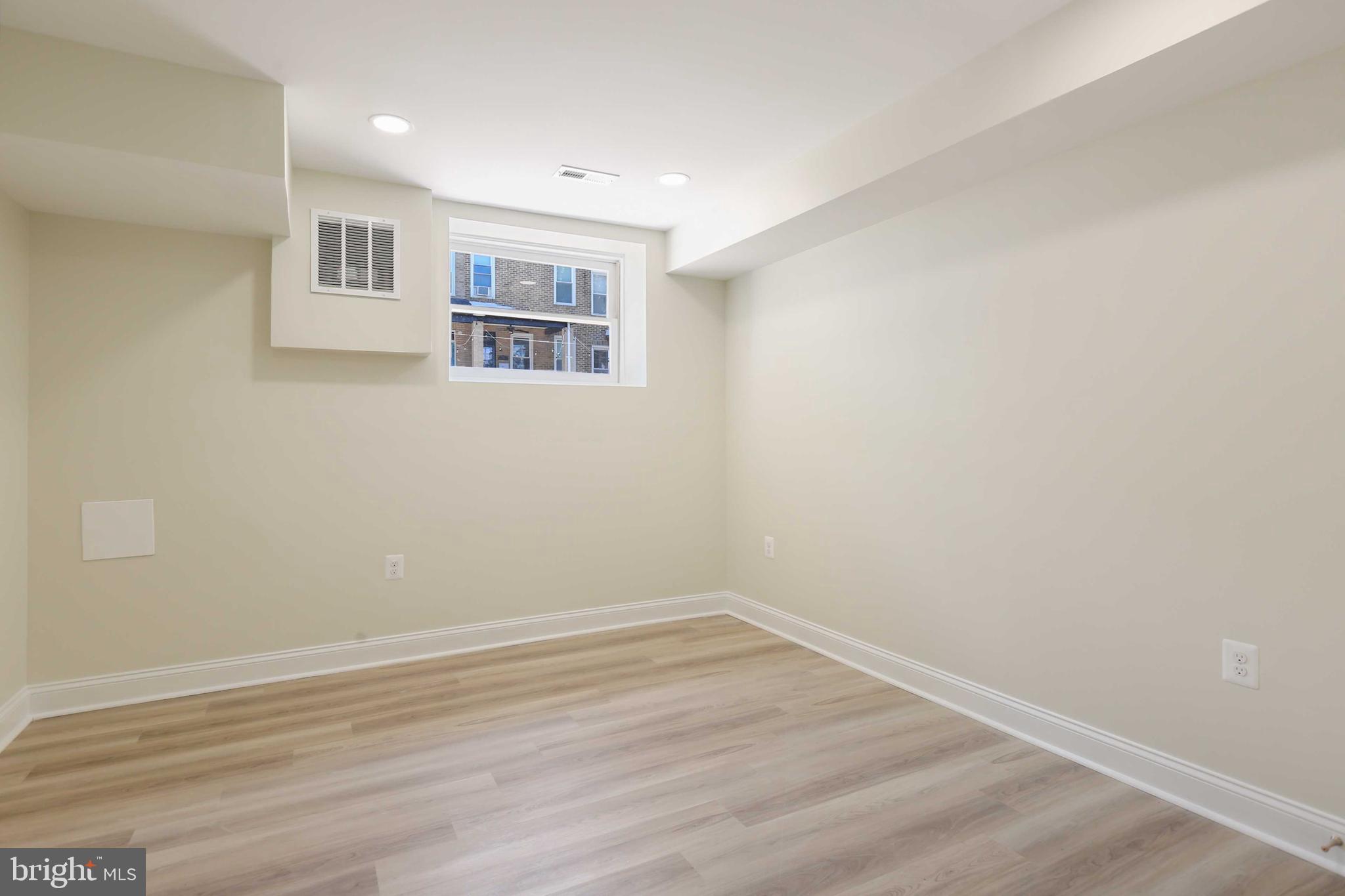 BREWERS HILL HISTORIC DISTRICT - Residential Lease