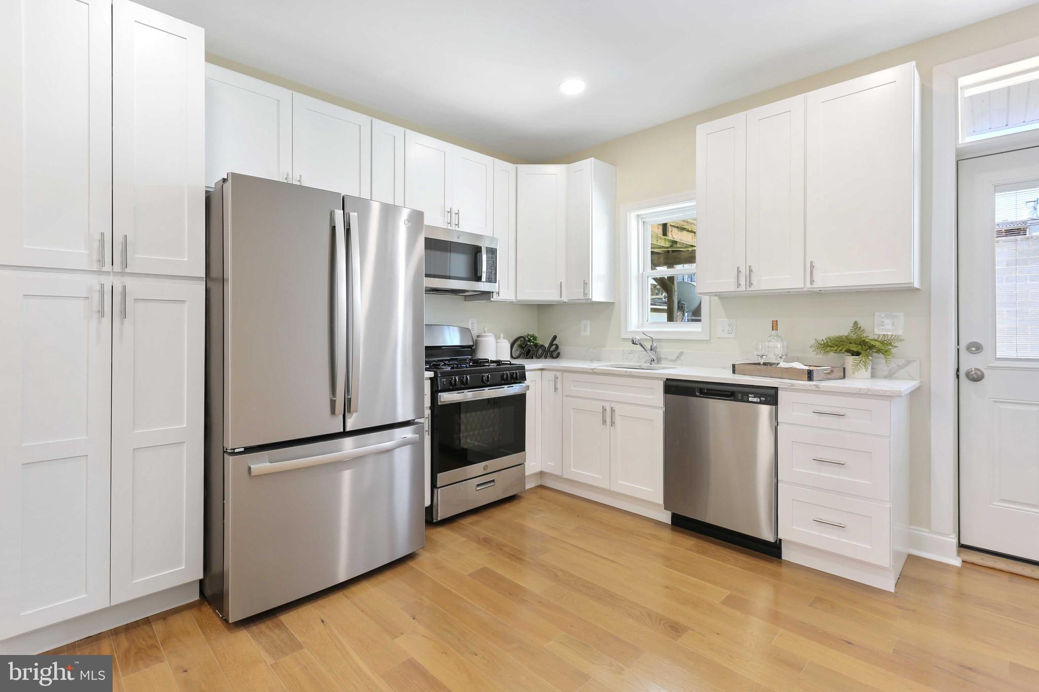 BREWERS HILL HISTORIC DISTRICT - Residential Lease