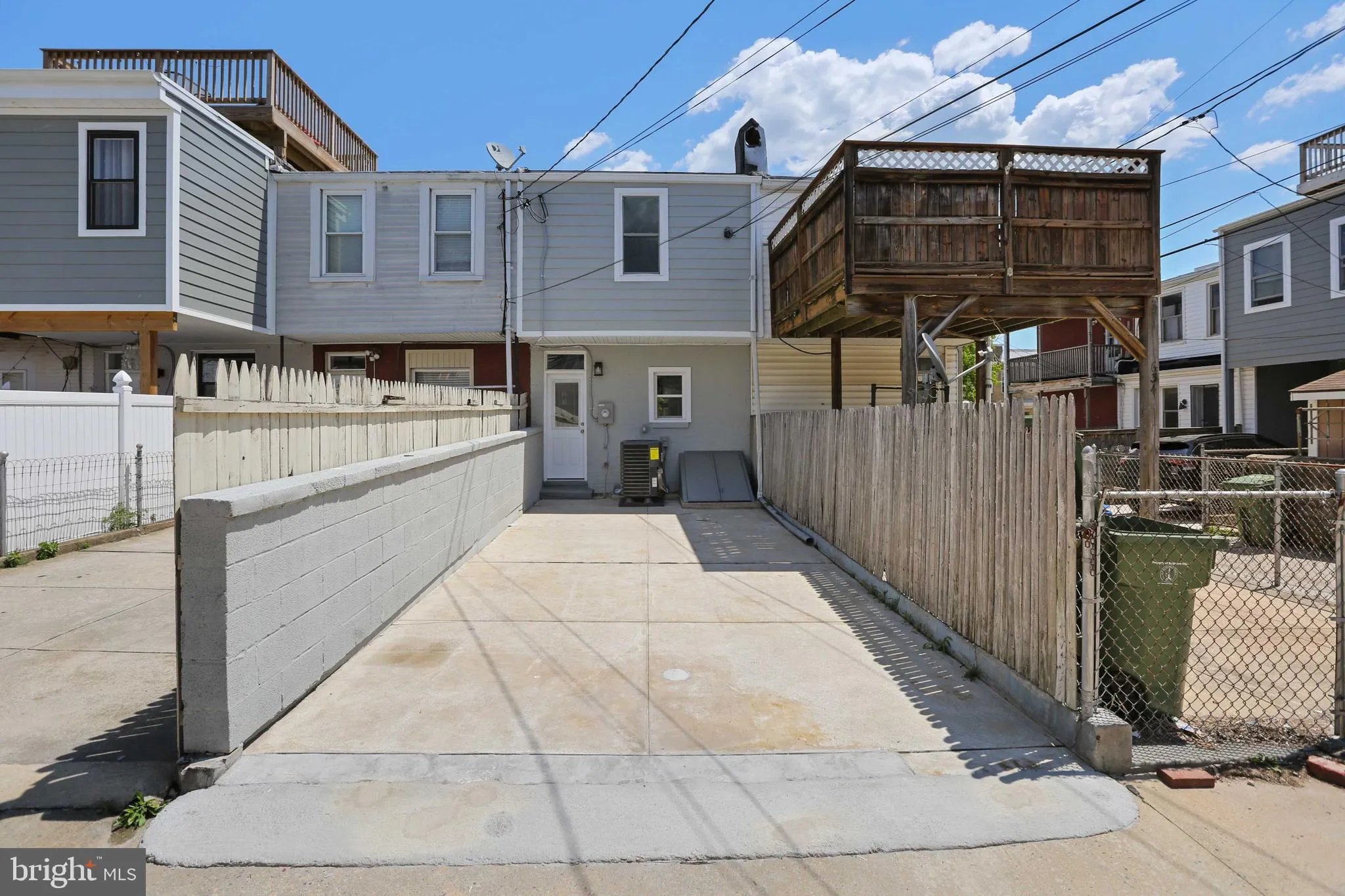 Baltimore, Maryland 21224, United States, 3 Bedrooms Bedrooms, ,3 BathroomsBathrooms,Residential,Active,85773