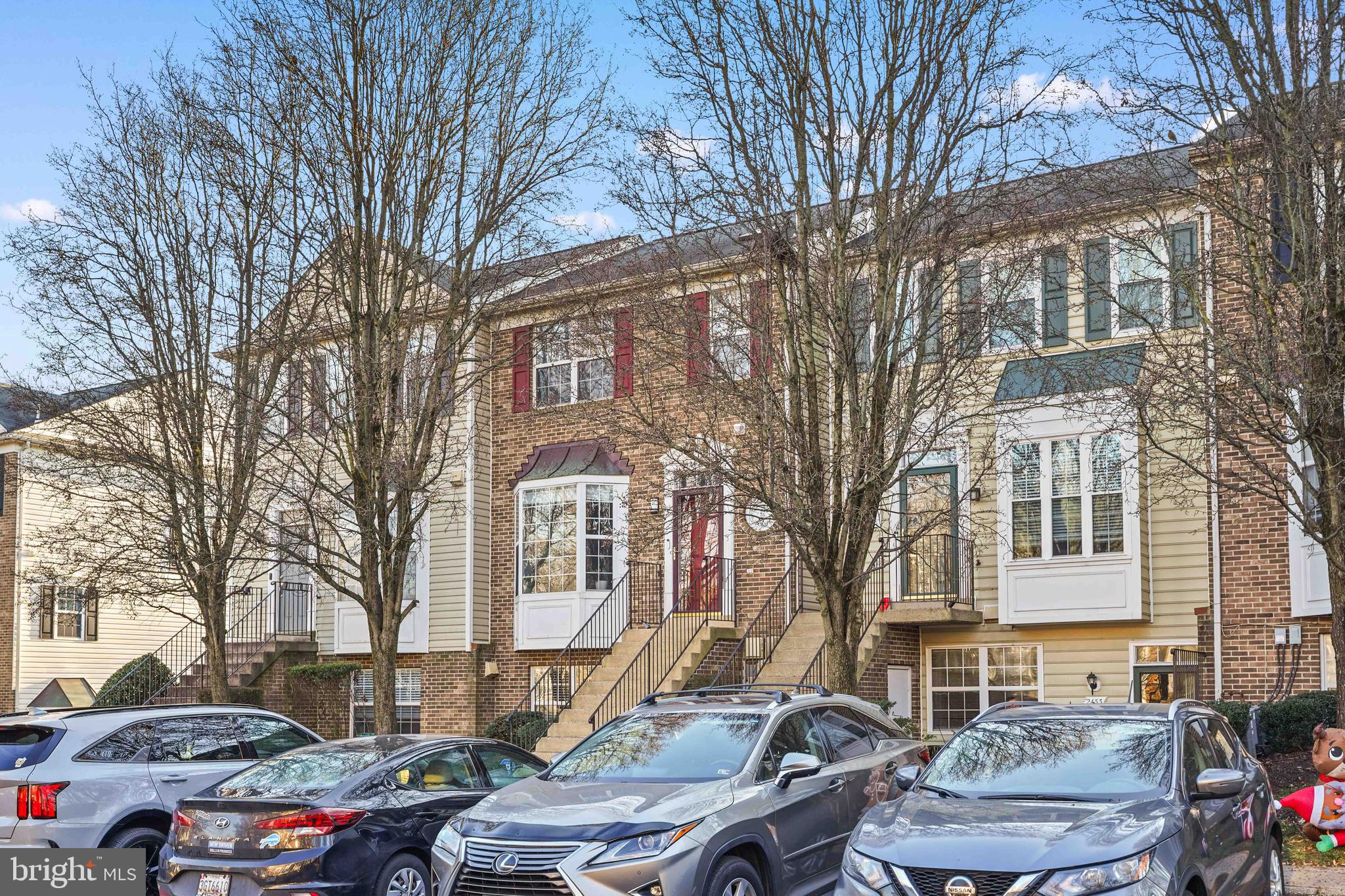 WELLFLEET MEWS - Residential