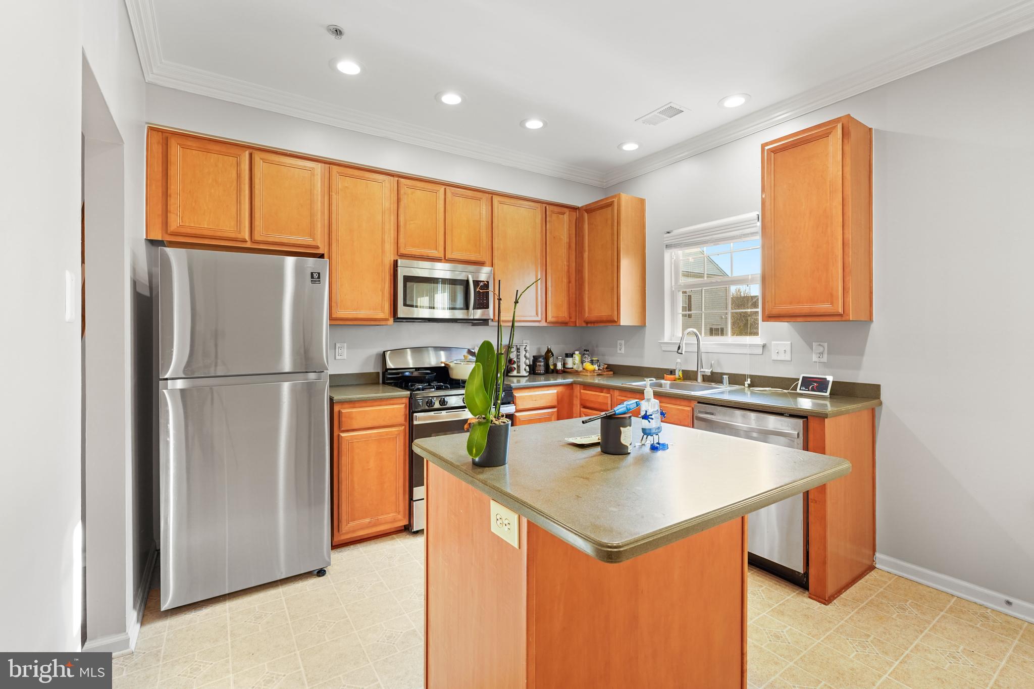 WELLFLEET MEWS - Residential