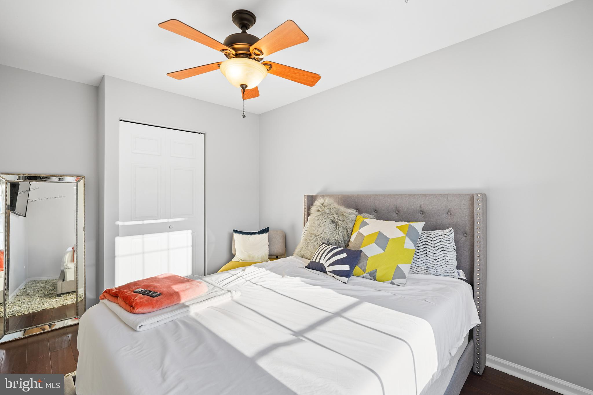 WELLFLEET MEWS - Residential