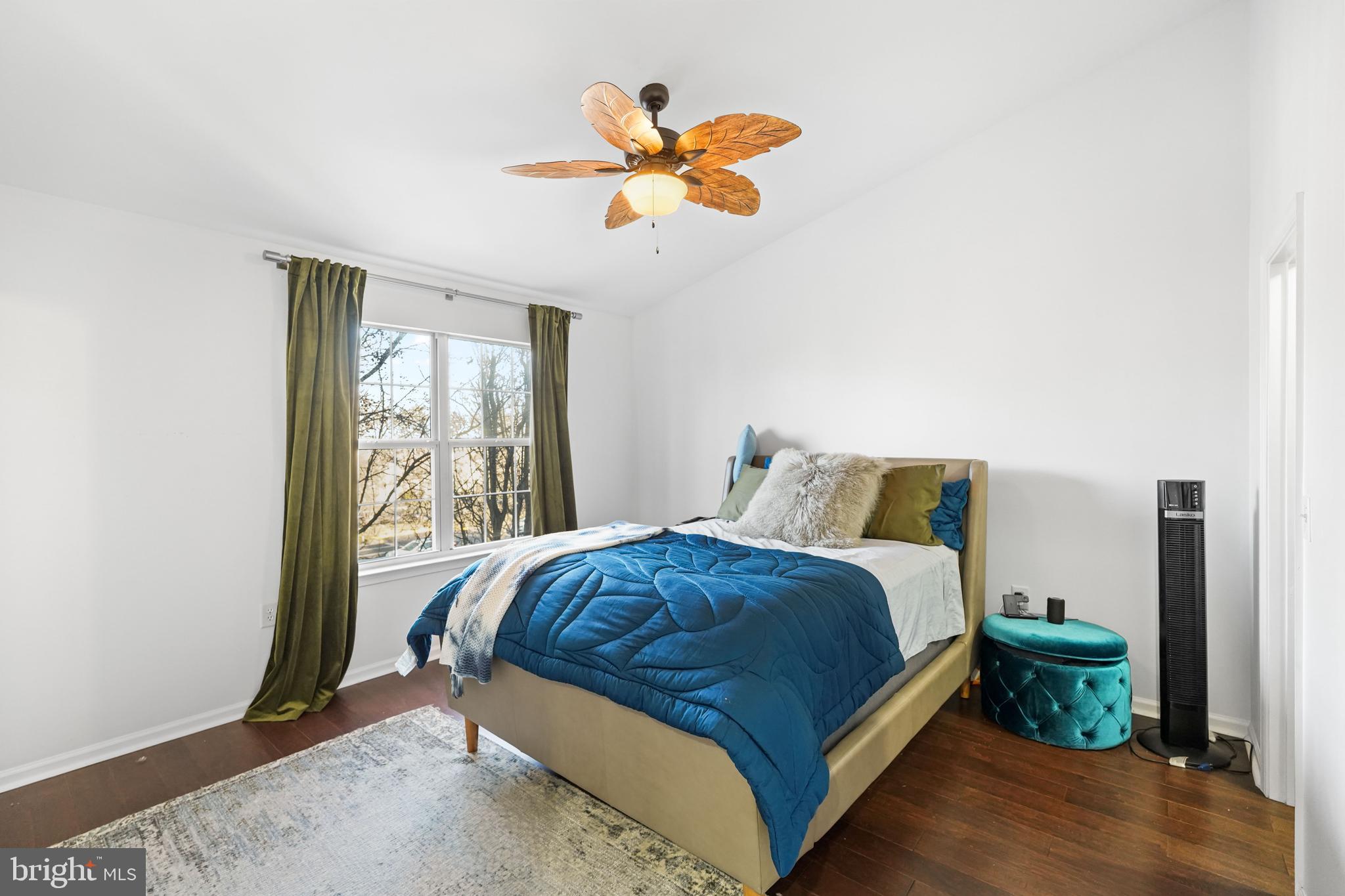 WELLFLEET MEWS - Residential