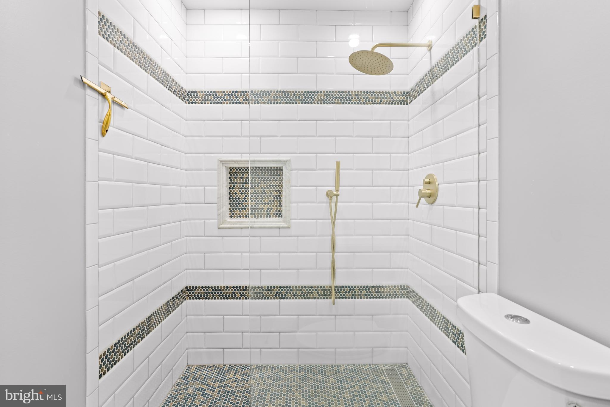 WELLFLEET MEWS - Residential