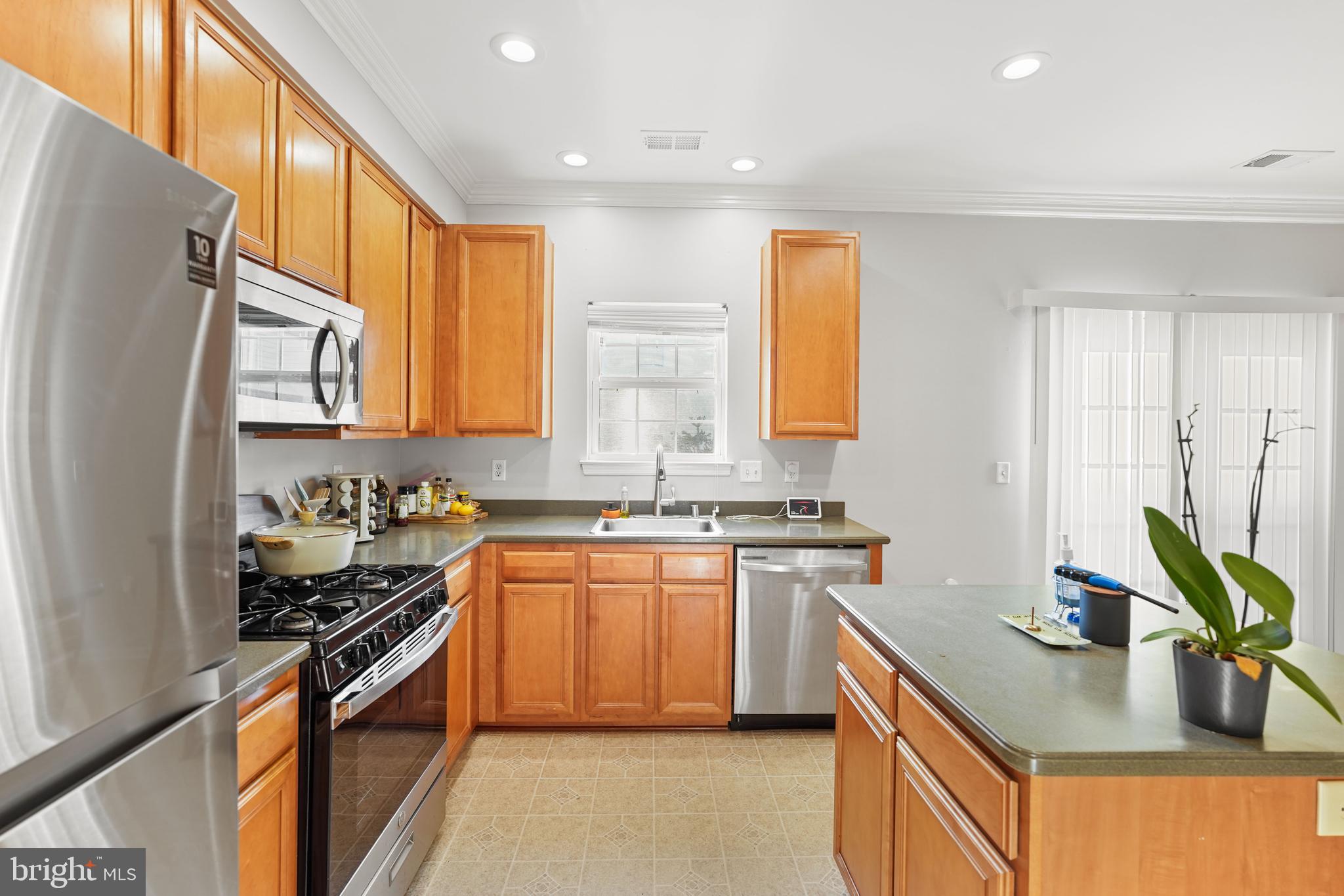 WELLFLEET MEWS - Residential