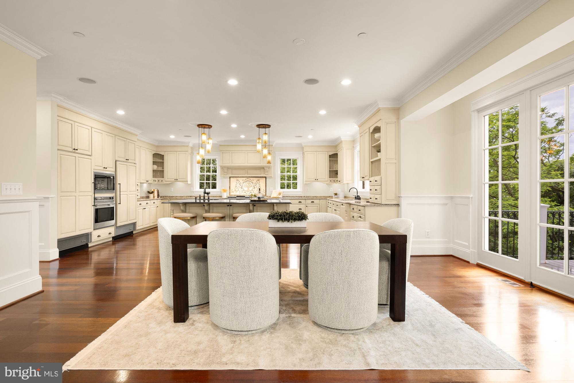 KENWOOD - Residential