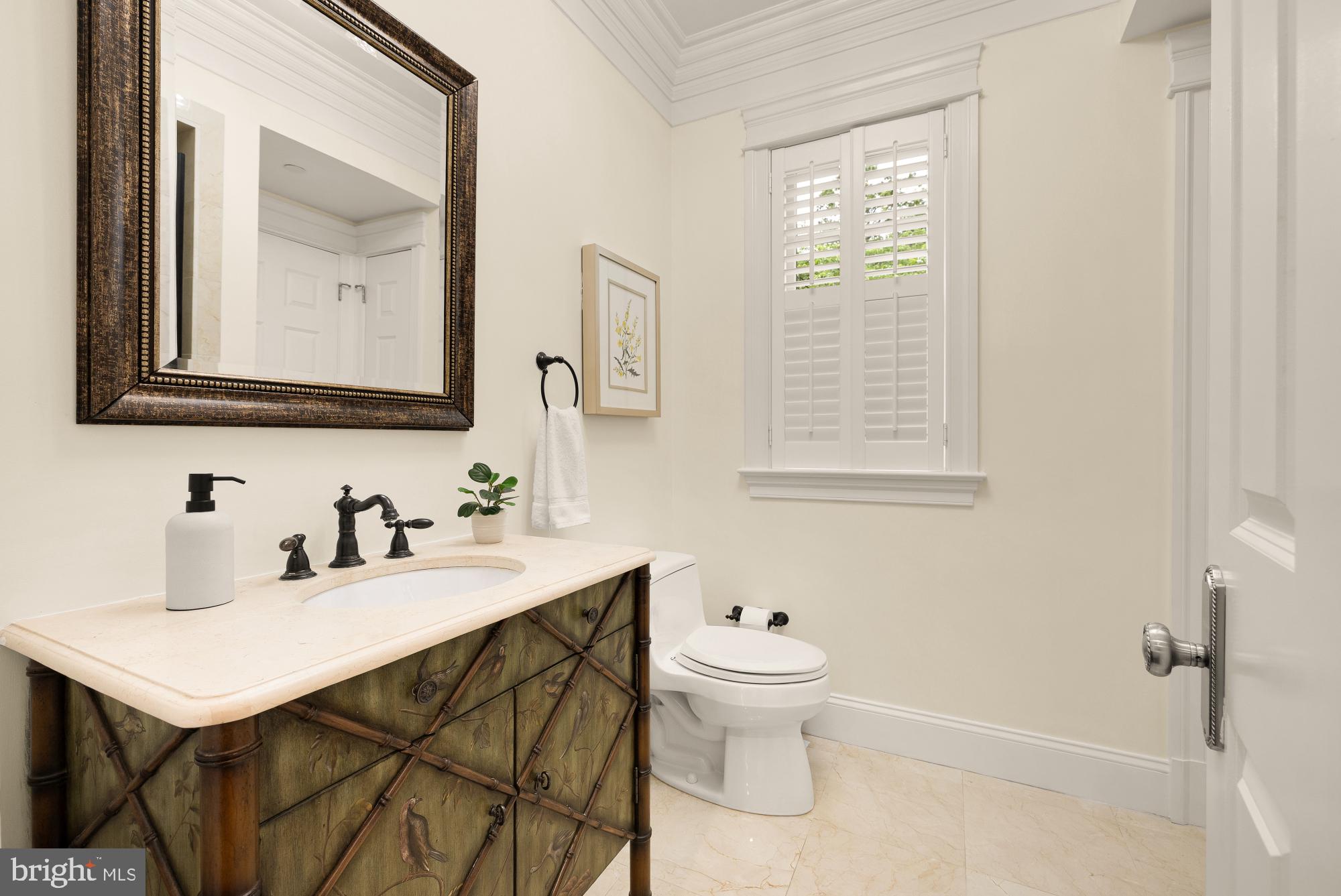 KENWOOD - Residential