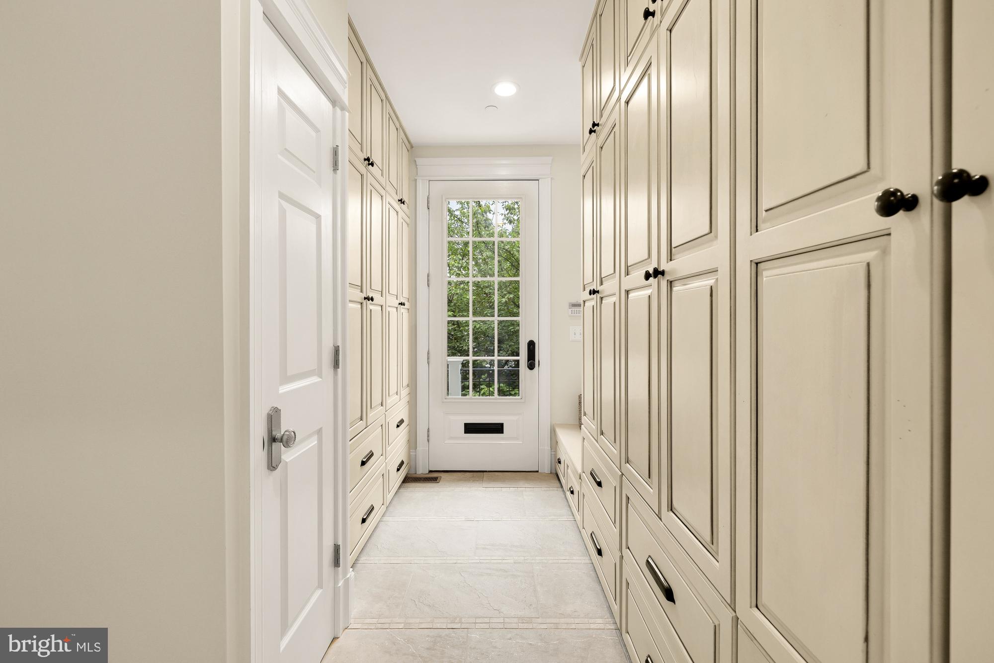 KENWOOD - Residential