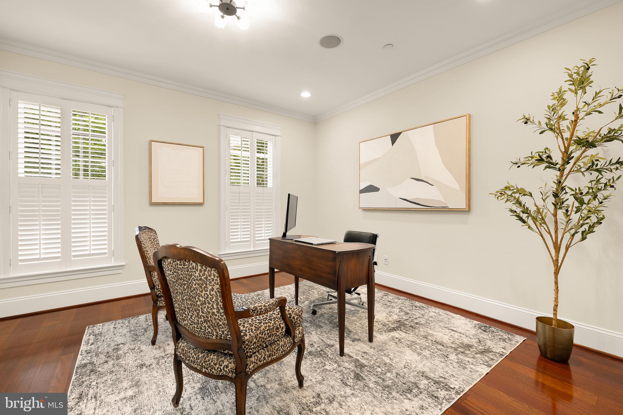 KENWOOD - Residential