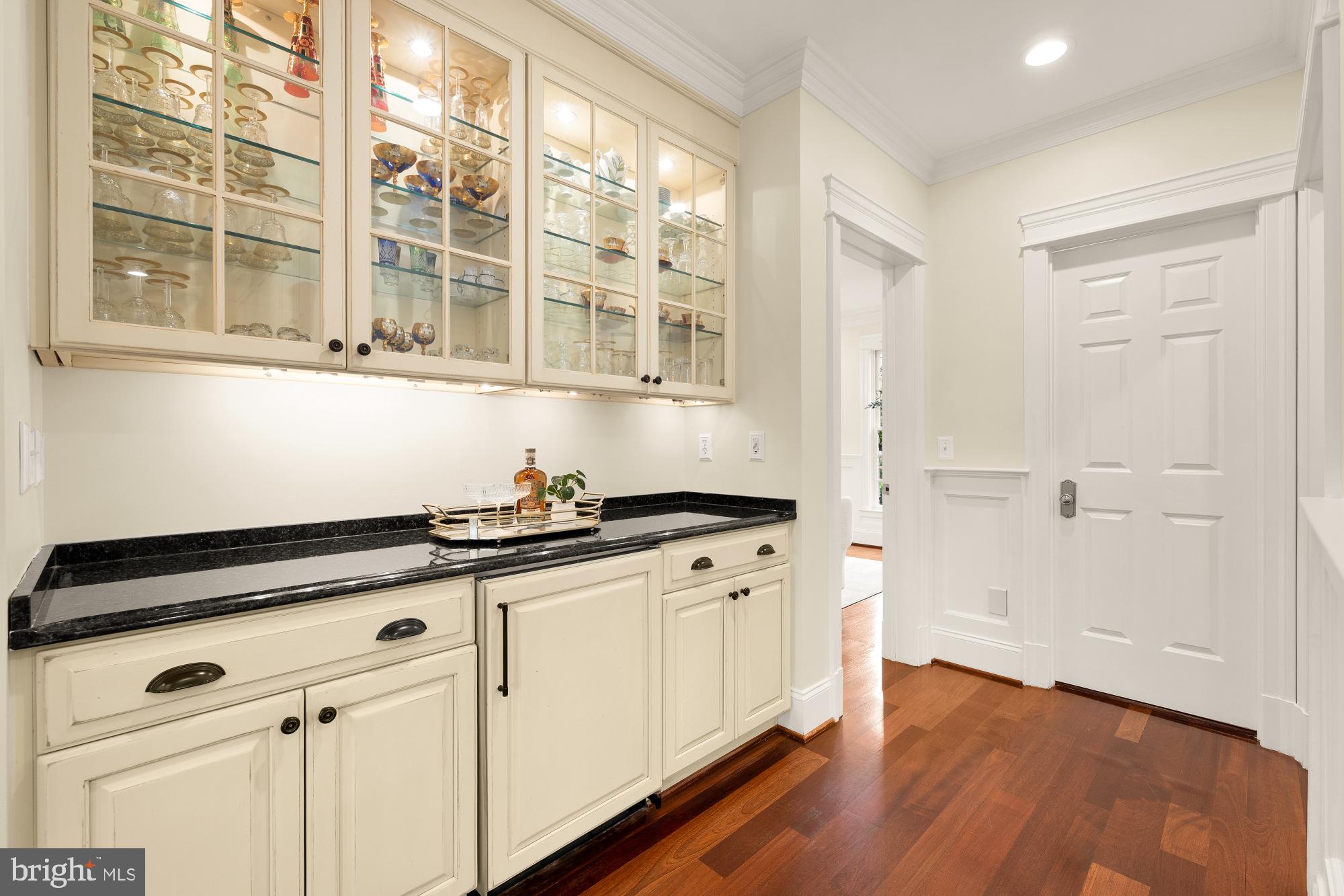 KENWOOD - Residential