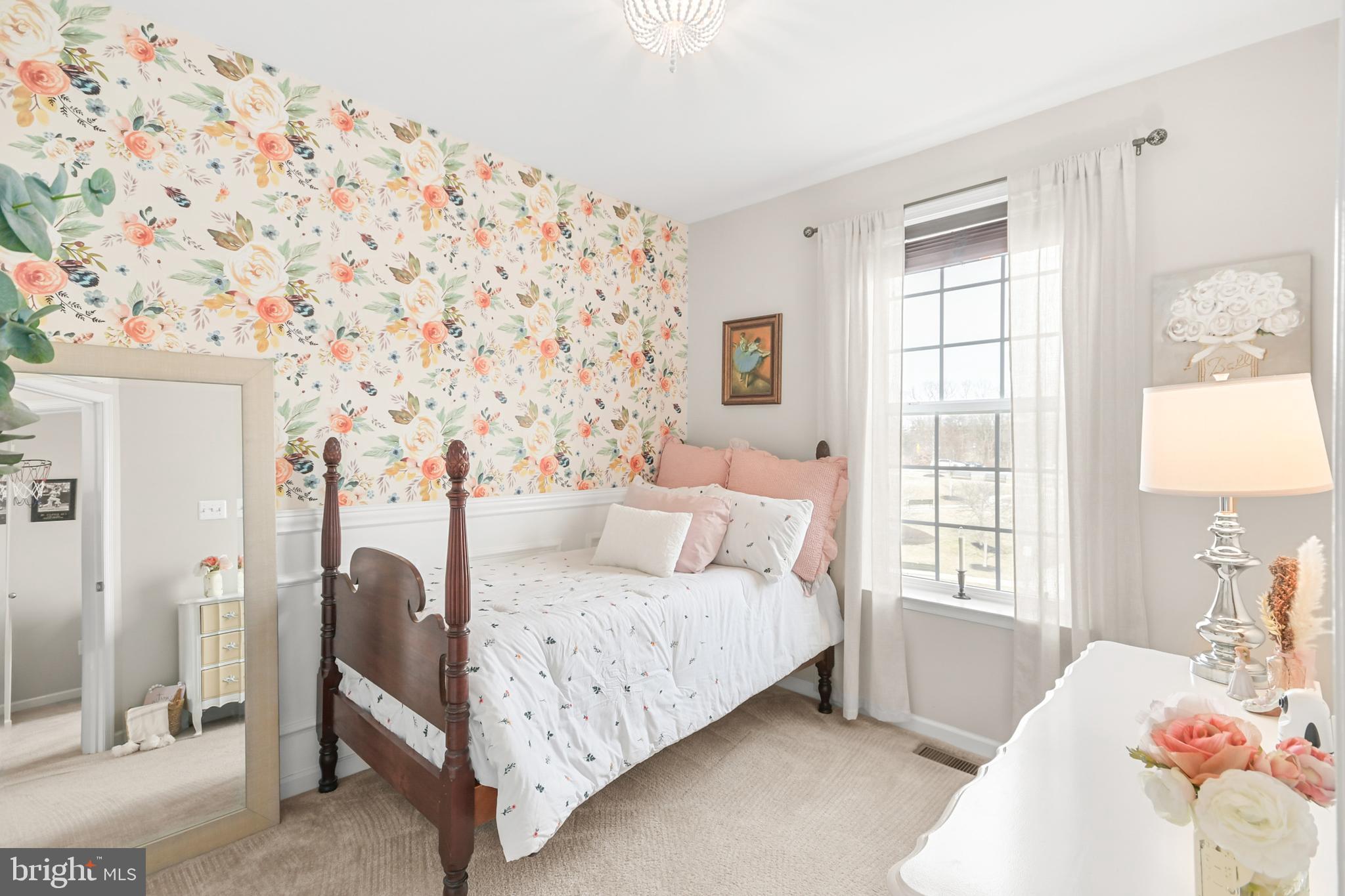 MARKET SQUARE - Residential Lease