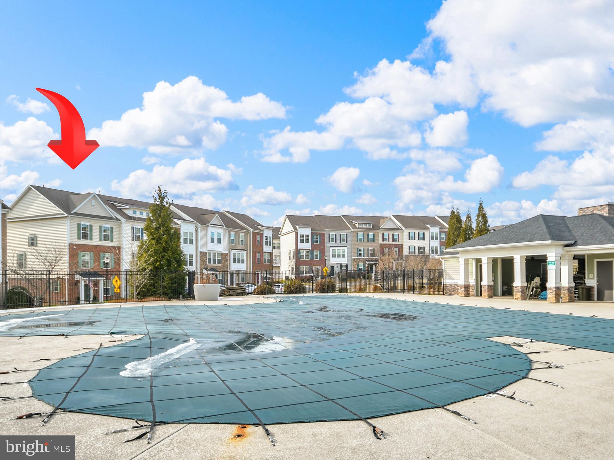 MARKET SQUARE - Residential Lease