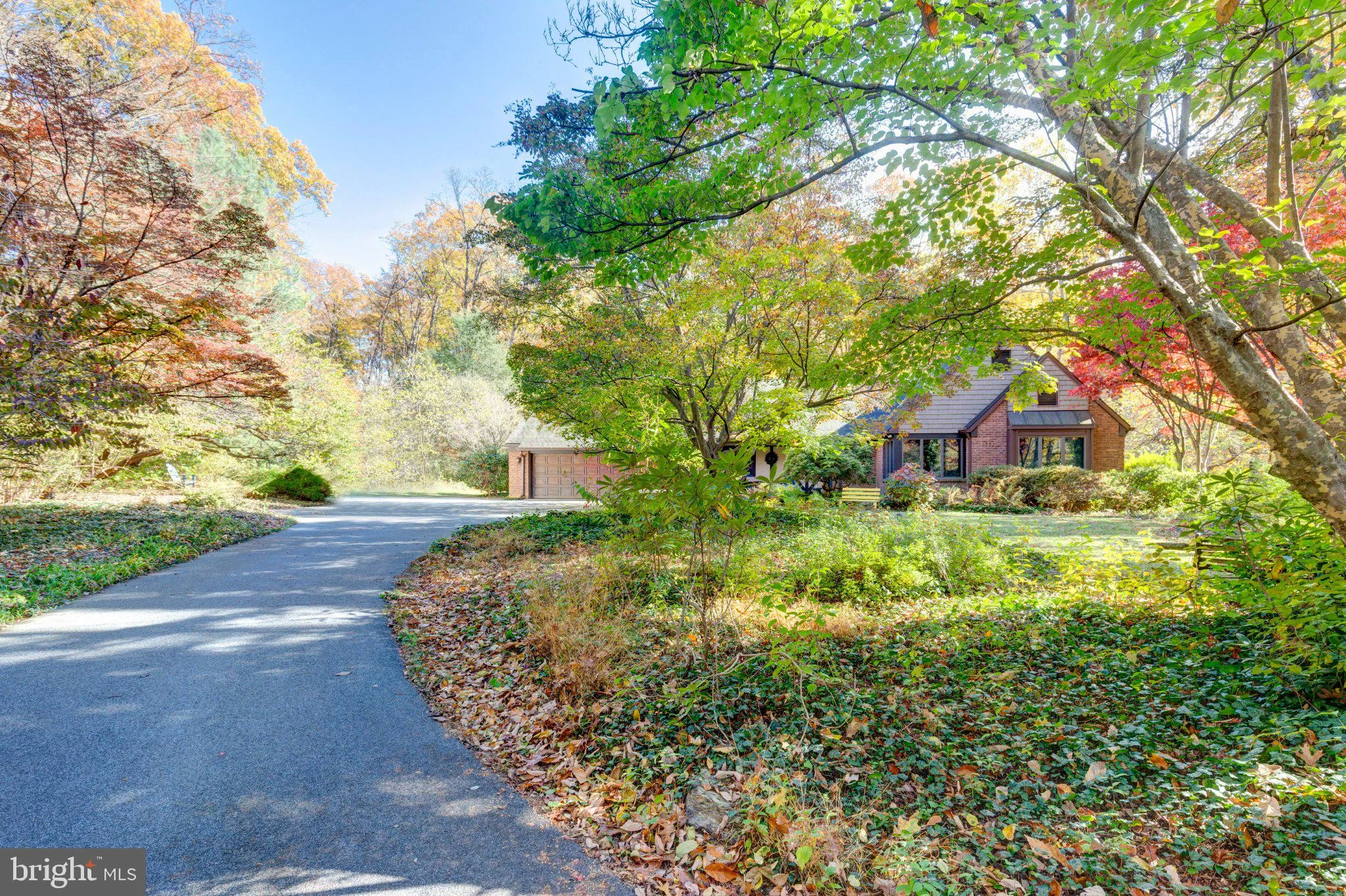 1237 Pinch Valley Road