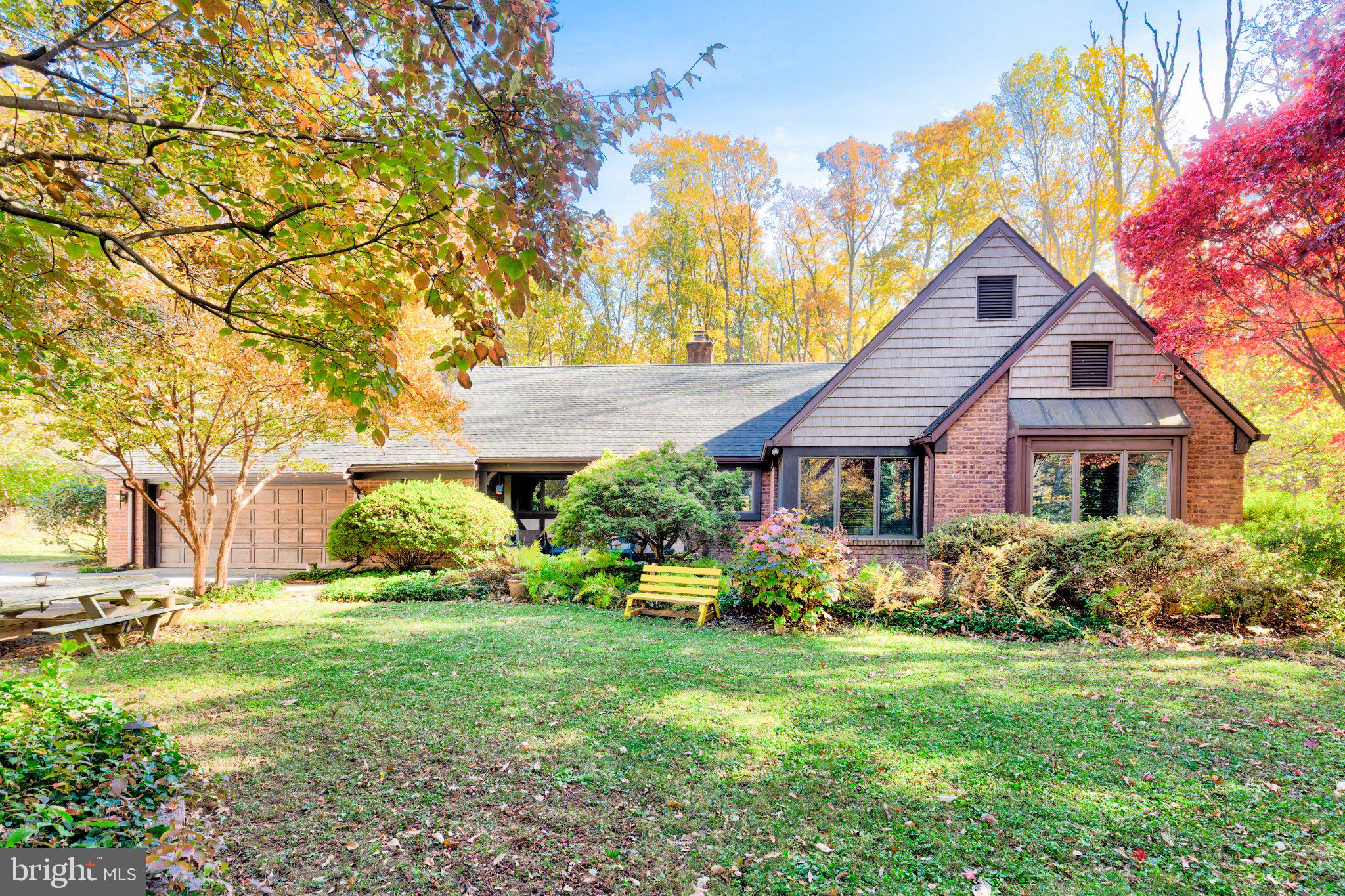 1237 PINCH VALLEY ROAD