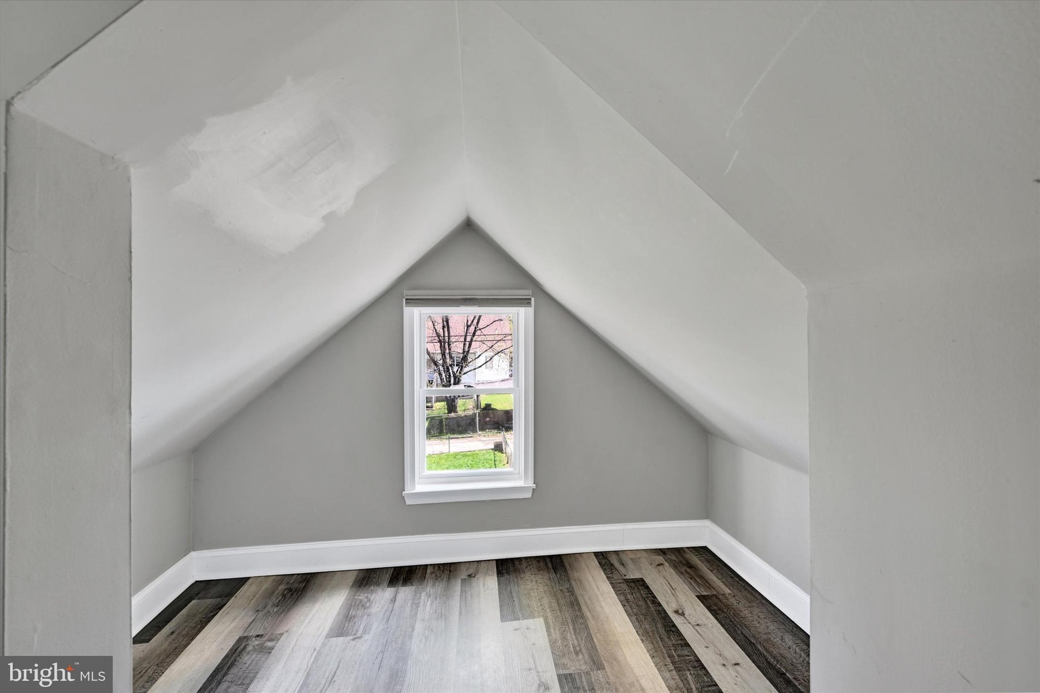 LAURAVILLE HISTORIC DISTRICT - Residential