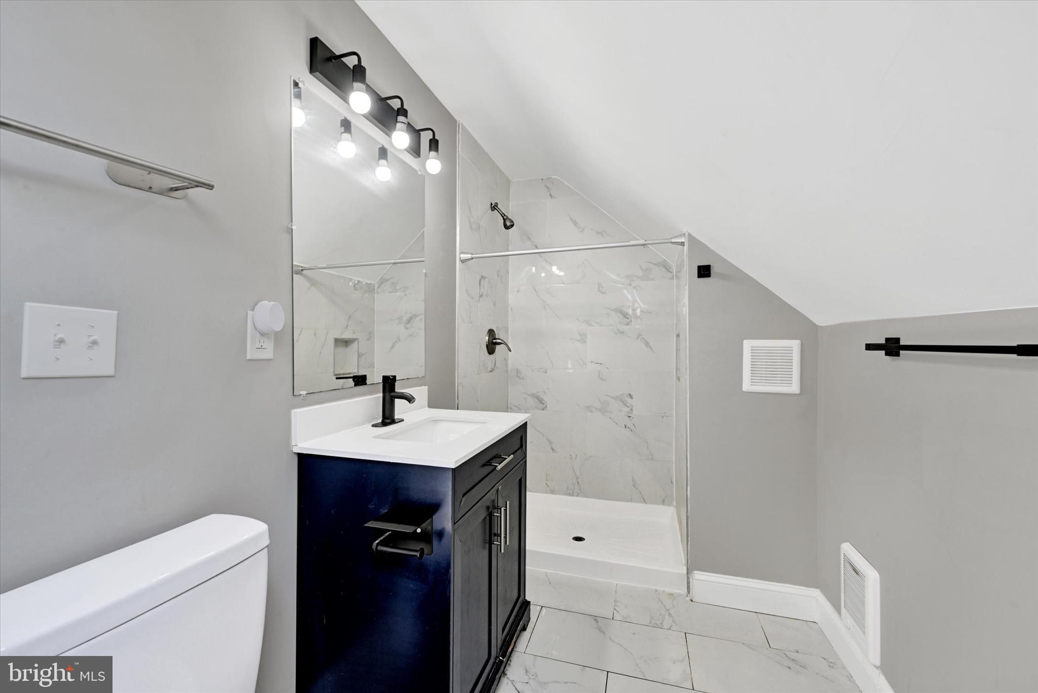 LAURAVILLE HISTORIC DISTRICT - Residential