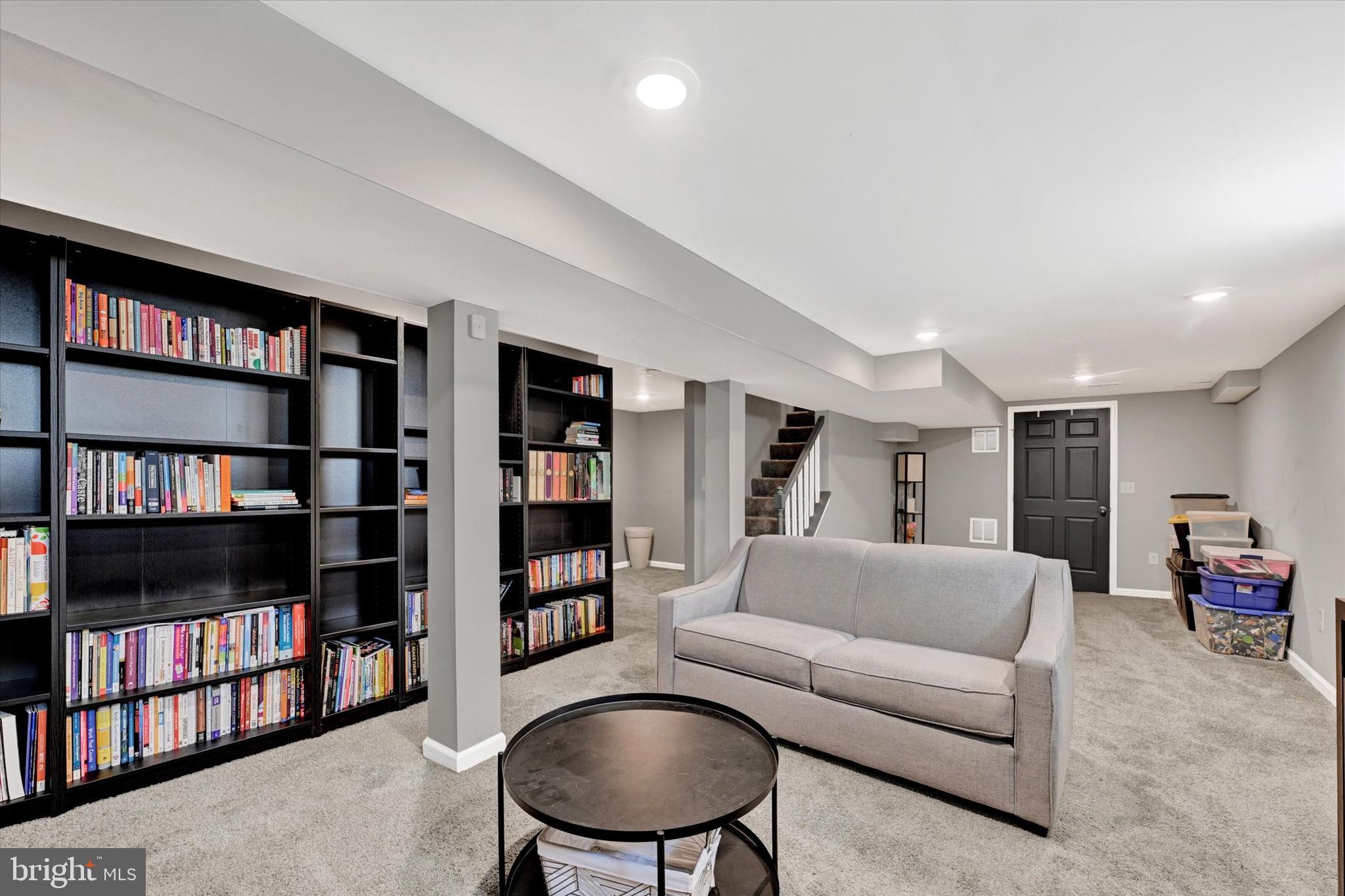 LAURAVILLE HISTORIC DISTRICT - Residential