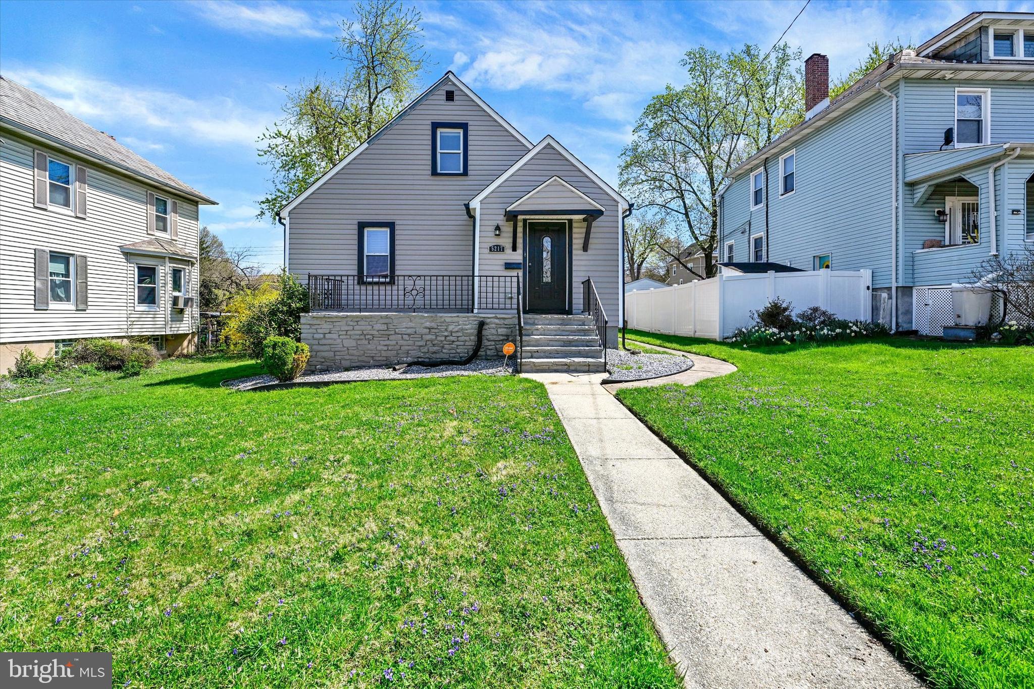 LAURAVILLE HISTORIC DISTRICT - Residential