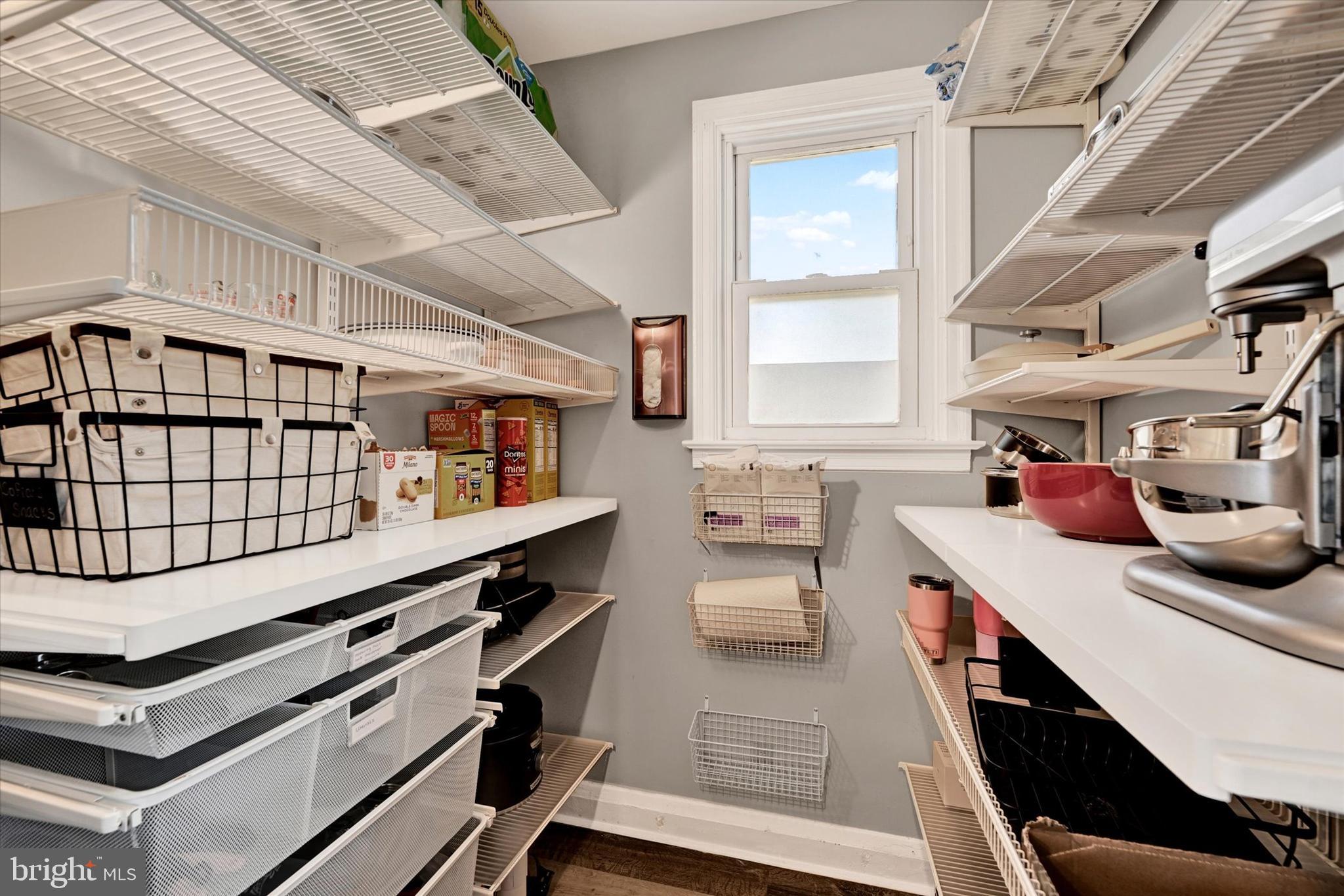 LAURAVILLE HISTORIC DISTRICT - Residential