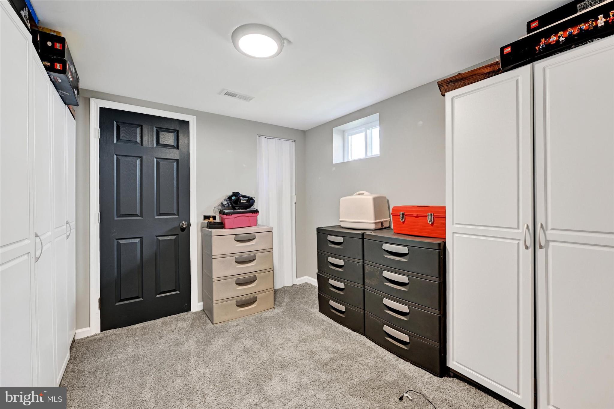 LAURAVILLE HISTORIC DISTRICT - Residential