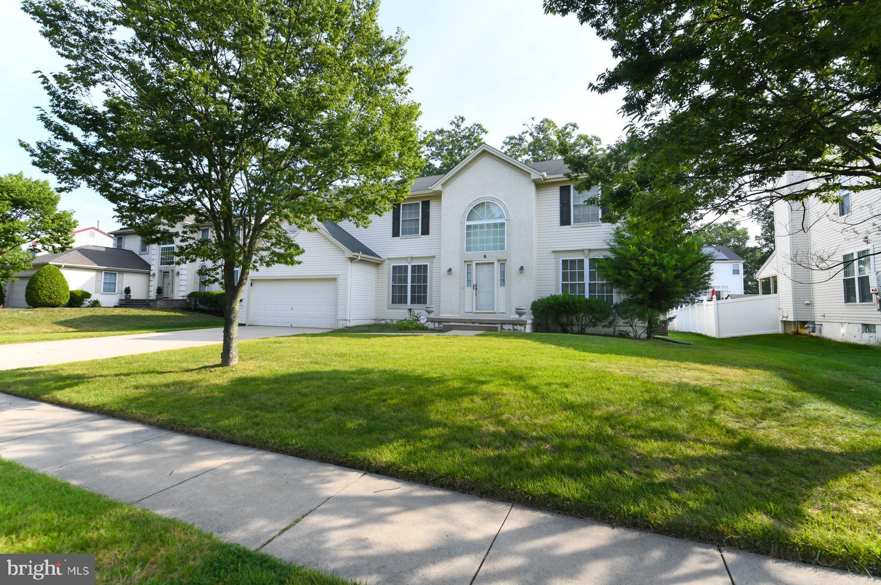 5 BROOKSTONE DRIVE