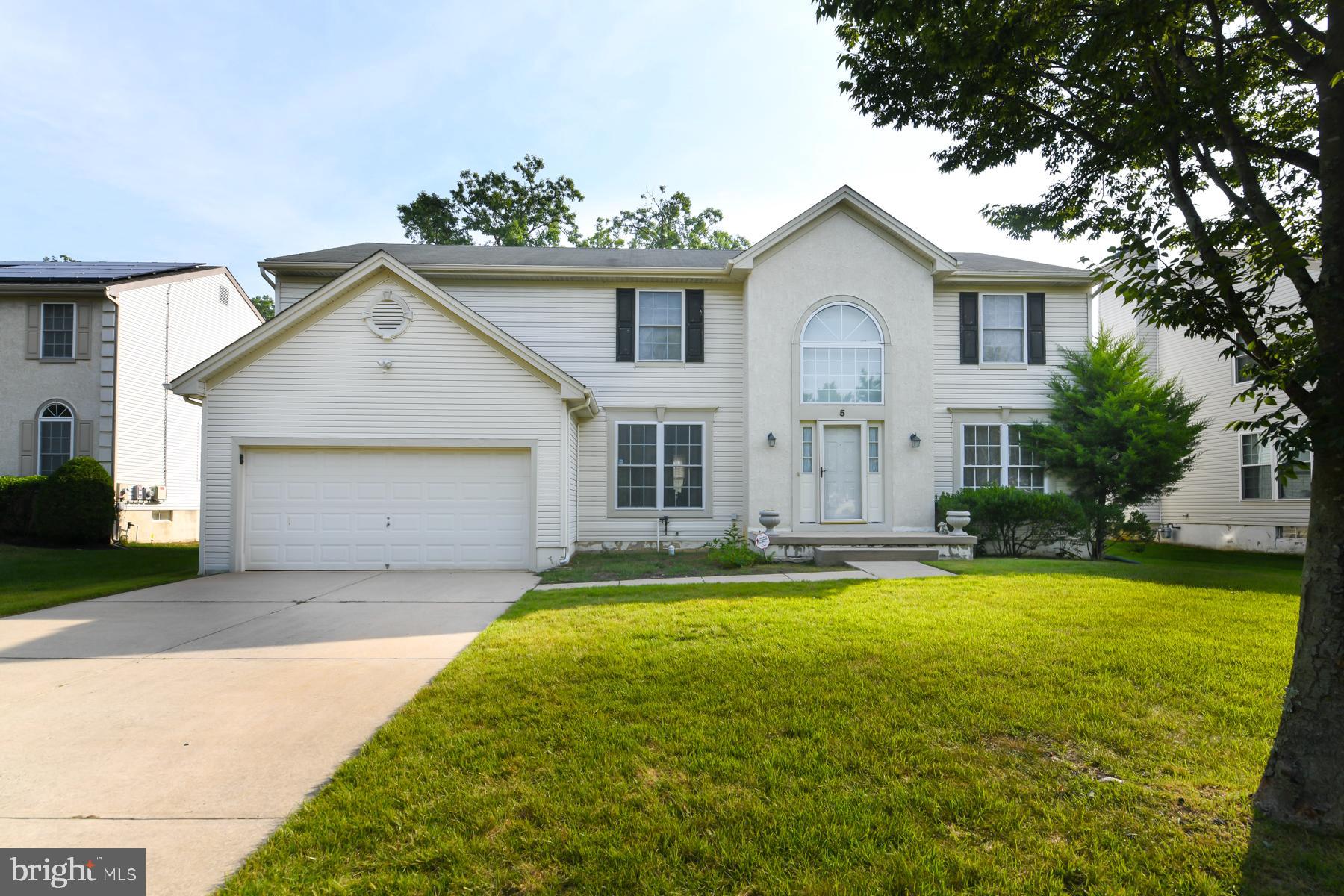 5 BROOKSTONE DRIVE