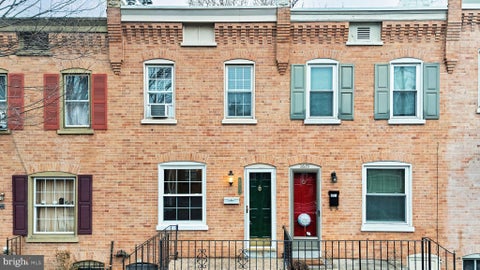 Townhouse For Sale - 1613 Laurel Street<br/> WILMINGTON, DE 19806