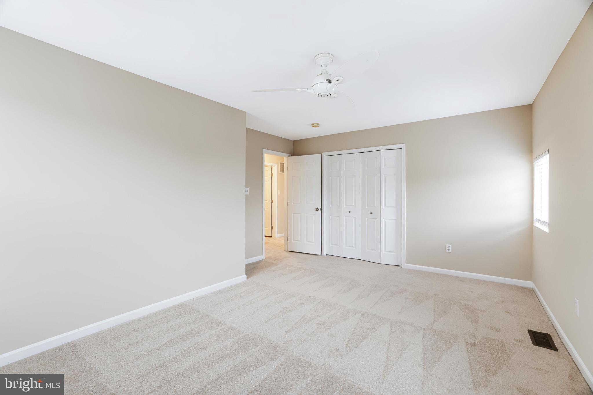 NEW TOWN MEADOWS - Residential Lease