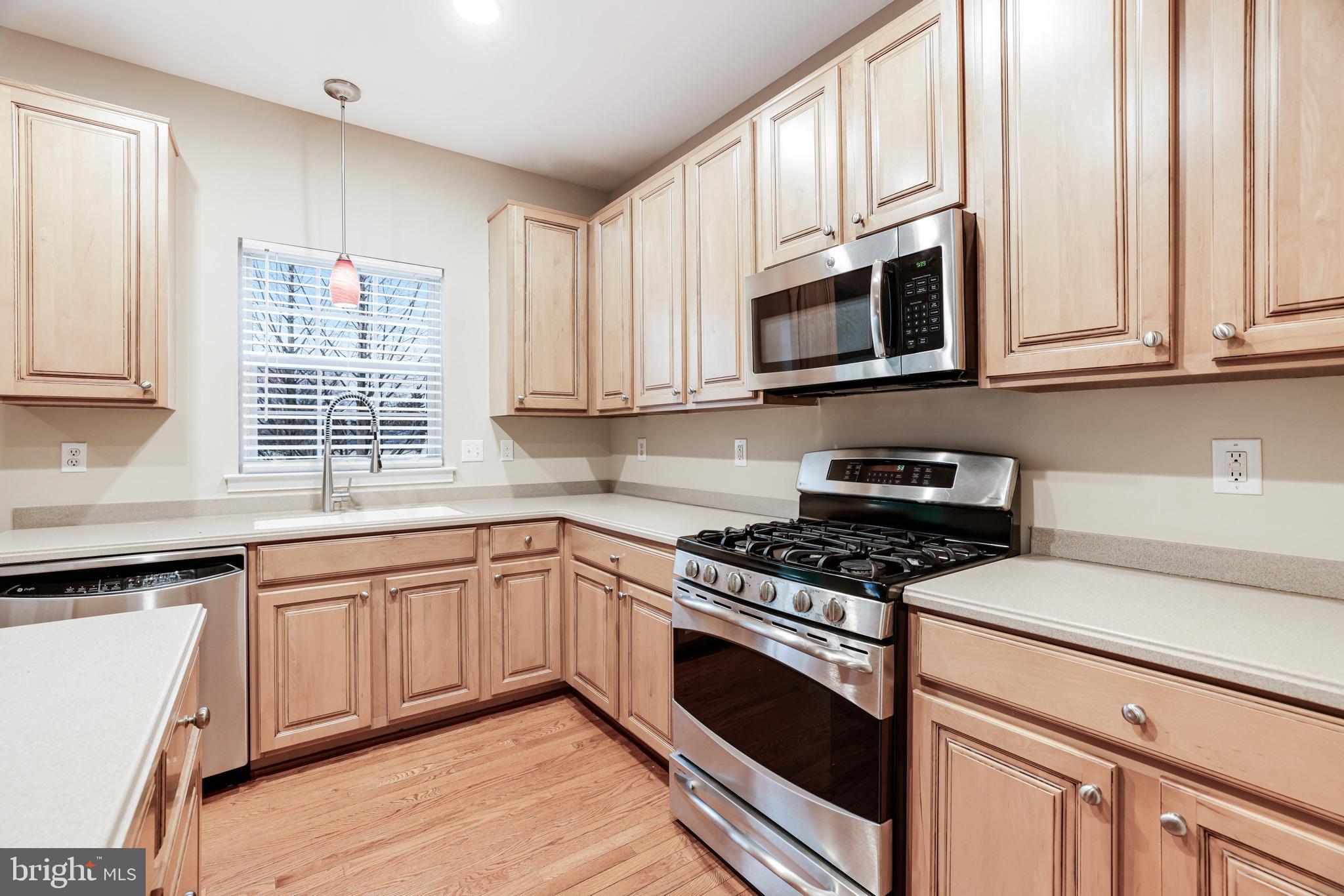 NEW TOWN MEADOWS - Residential Lease