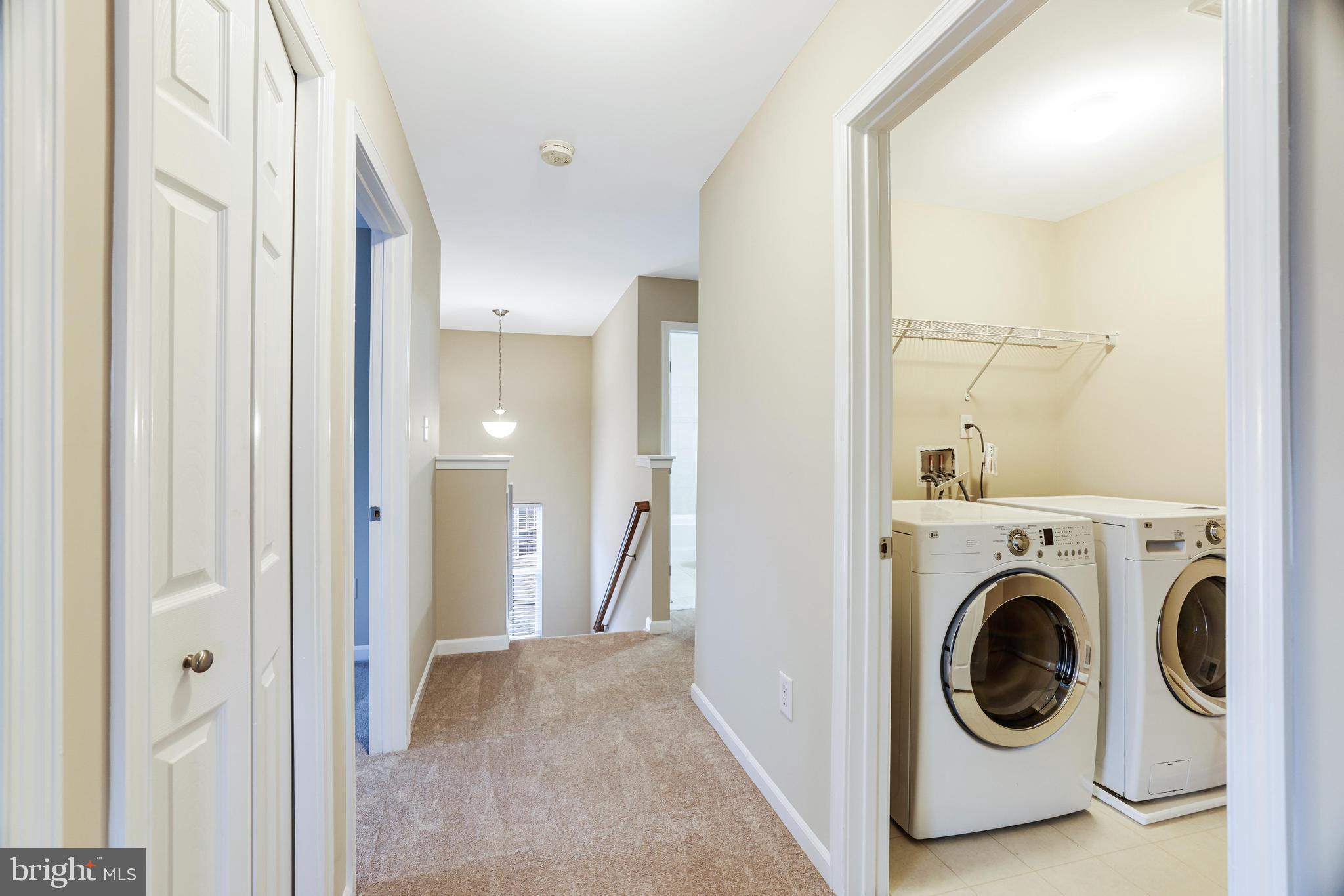 NEW TOWN MEADOWS - Residential Lease