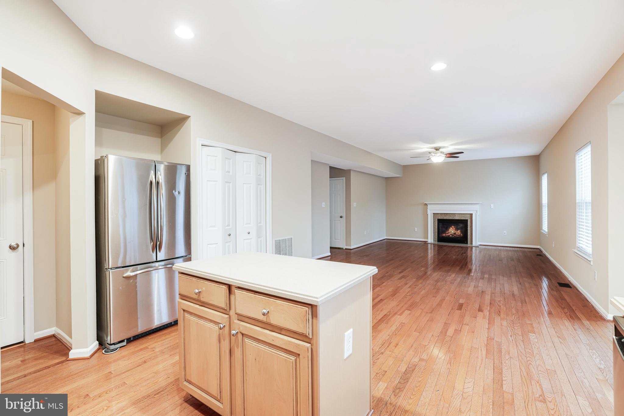 NEW TOWN MEADOWS - Residential Lease