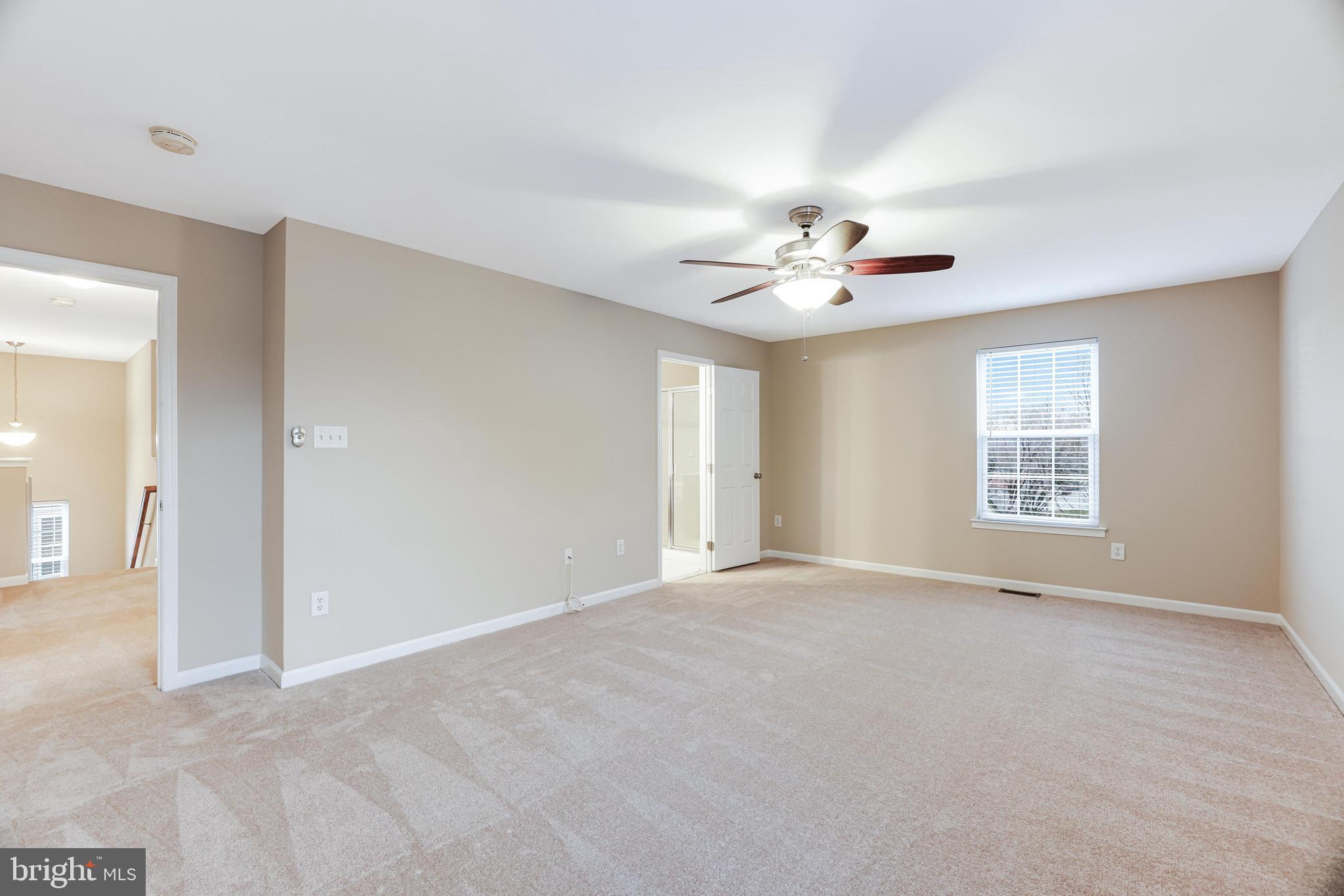 NEW TOWN MEADOWS - Residential Lease