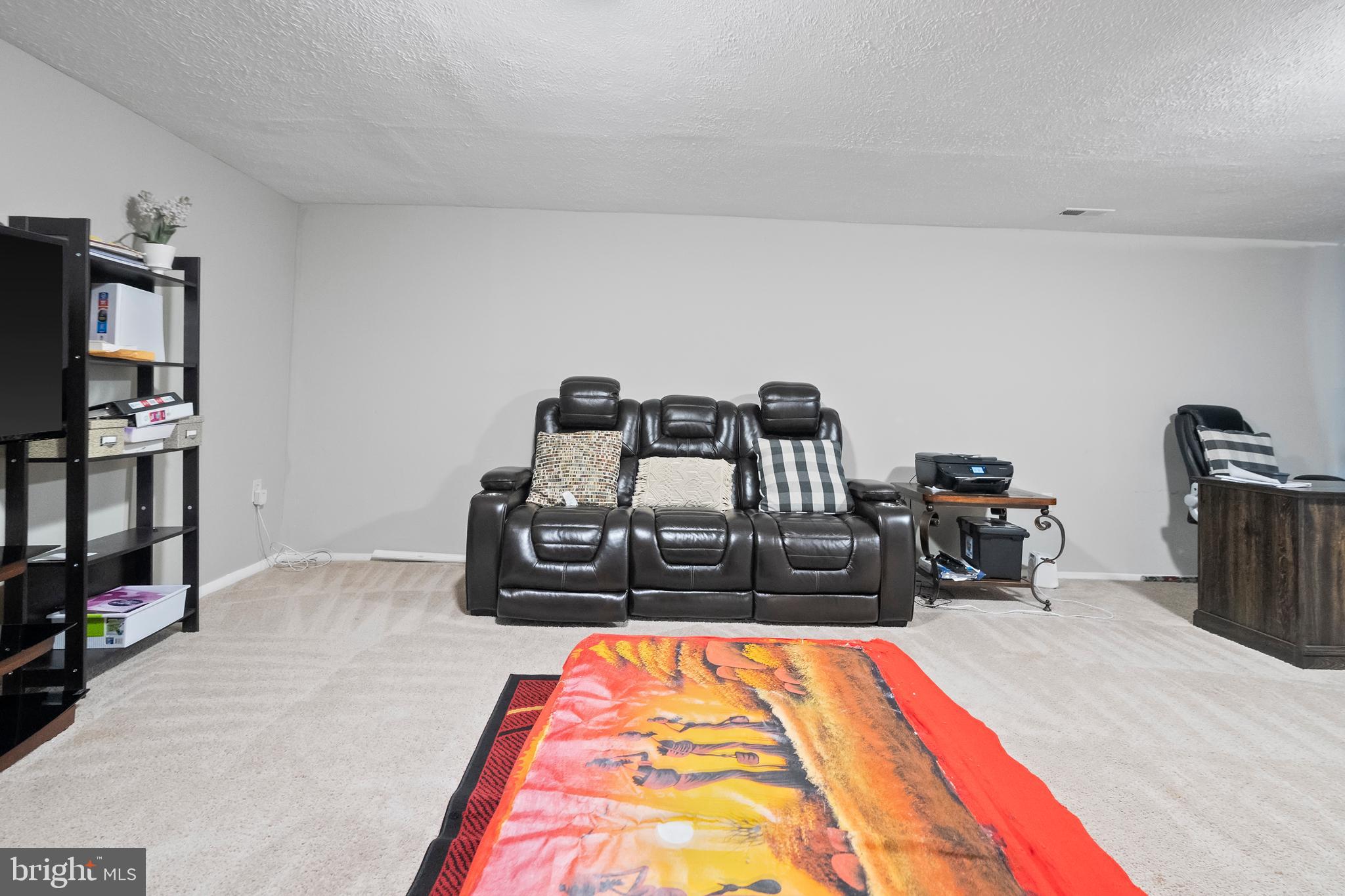 OLDE MILL ESTATES - Residential