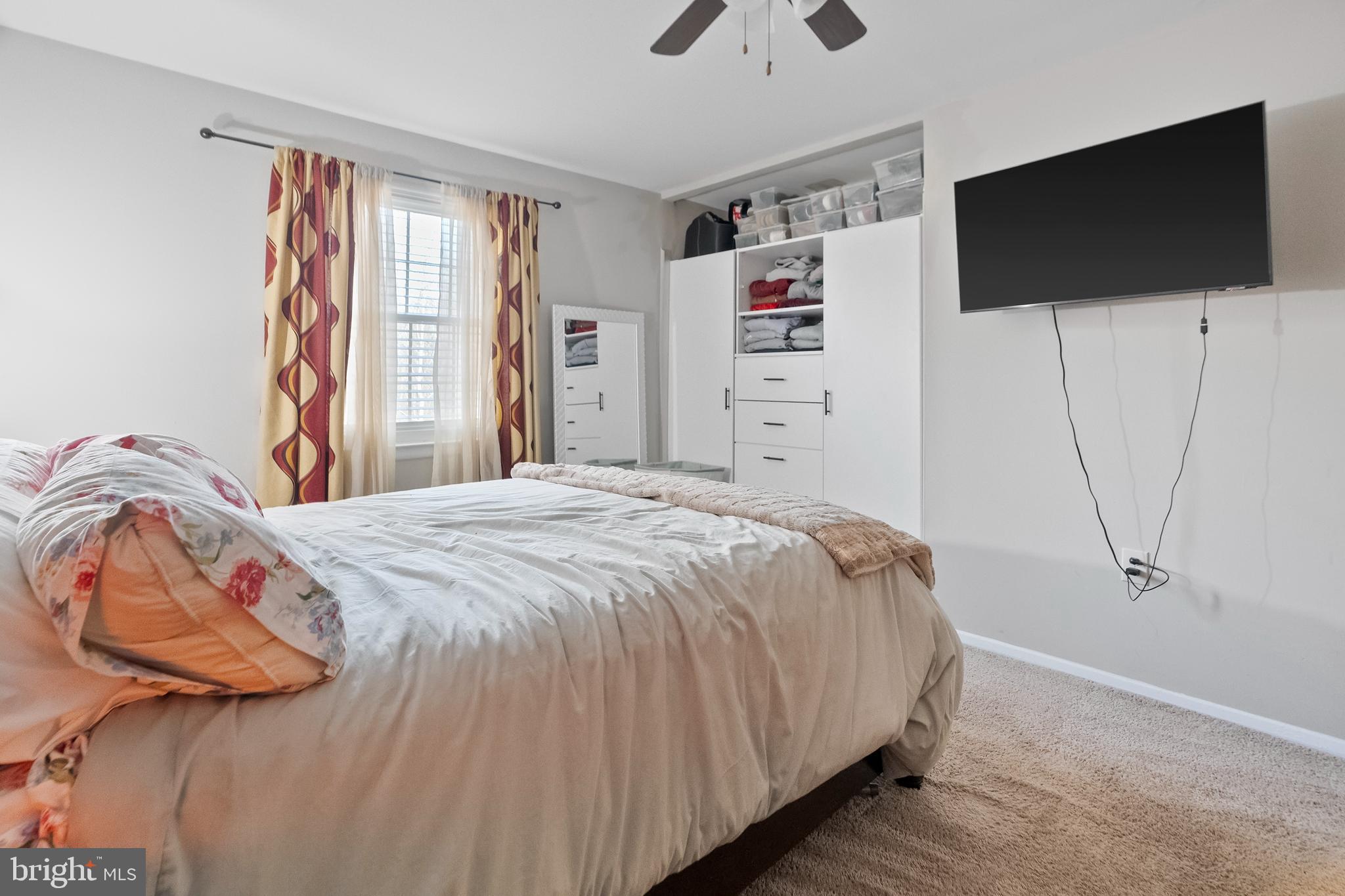 OLDE MILL ESTATES - Residential