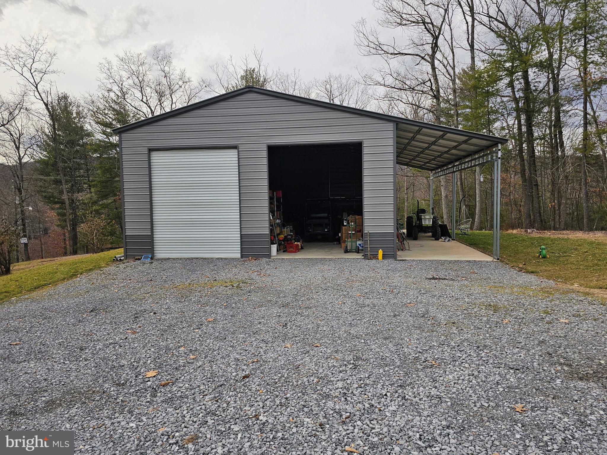 SLEEPY HOLLOW - Residential