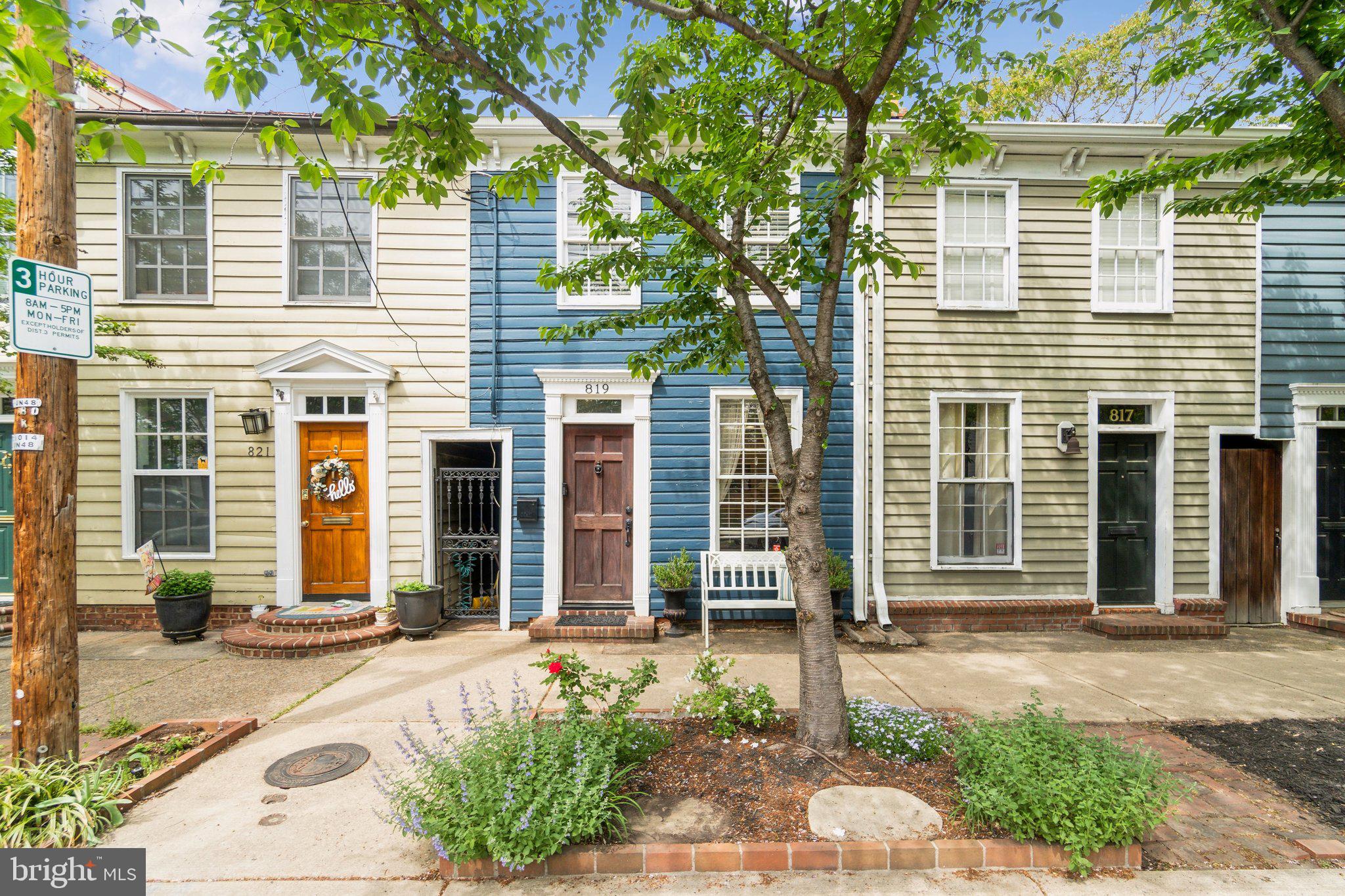 CARRIAGE WORKS - Residential Lease