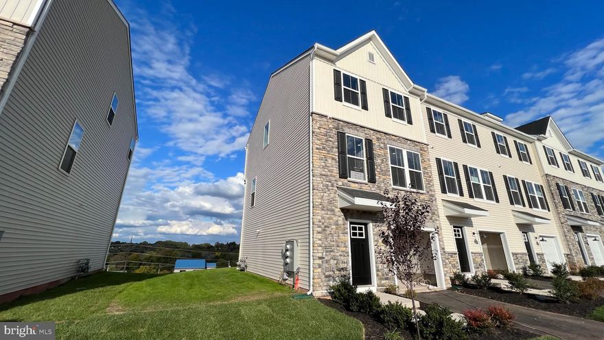 Welcome to 839 Pecan Road, a 3-bedroom, 2.5-bath townhouse in The Villages of Spring Hill, within the top rated Spring-Ford School District. As you enter, you are greeted by a finished lower level that is perfect for a game room, gym or additional living space. Upstairs is an open-concept layout combining the kitchen, living and dining spaces. The kitchen features an extra large island and stainless appliances. From the dining area, walk out onto your deck with unobstructed views of the valley and river, a perfect spot for relaxing. The upper level boasts a sizable primary bedroom with a walk-in closet and an en-suite bathroom with double sinks and a walk-in shower. You will also have the convenience of having your laundry on this level. Two additional bedrooms and a hallway full bath with a tub/shower complete this level. This end unit townhouse includes a 1-car garage for added convenience. Located in a prime community with ample local shopping and dining access, as well as the nearby Schuylkill River Trail. This townhouse offers incredible space and convenience. Don’t miss the opportunity to make 839 Pecan Road your new Home!