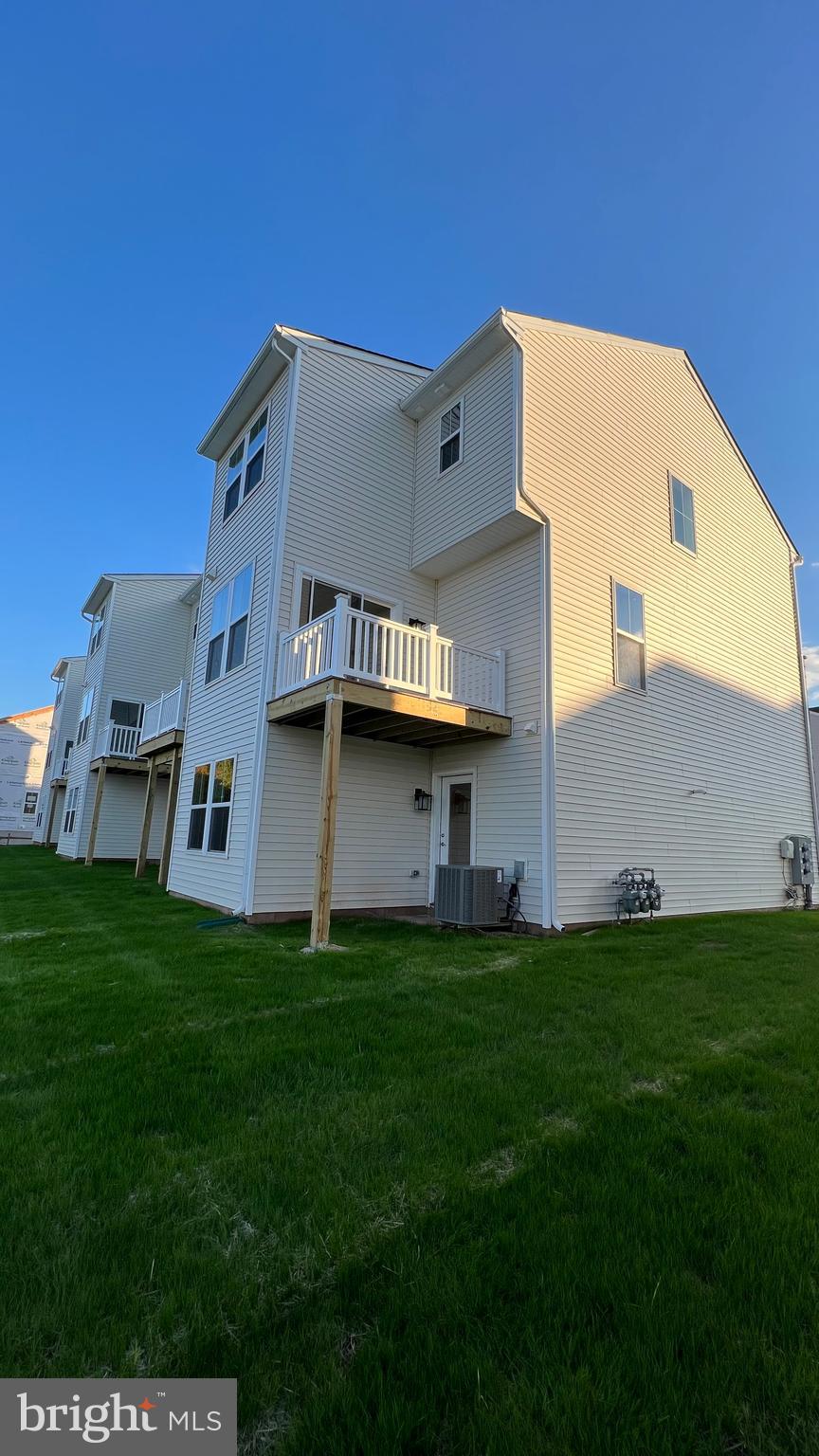 VILLAGES AT SPRING HILL - Residential