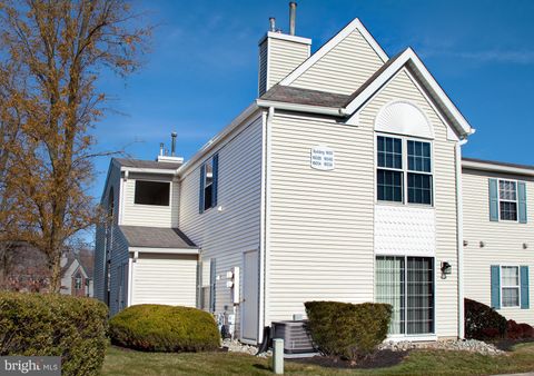 1604 STEEPLEBUSH TERRACE B MOUNT LAUREL NJ 08054