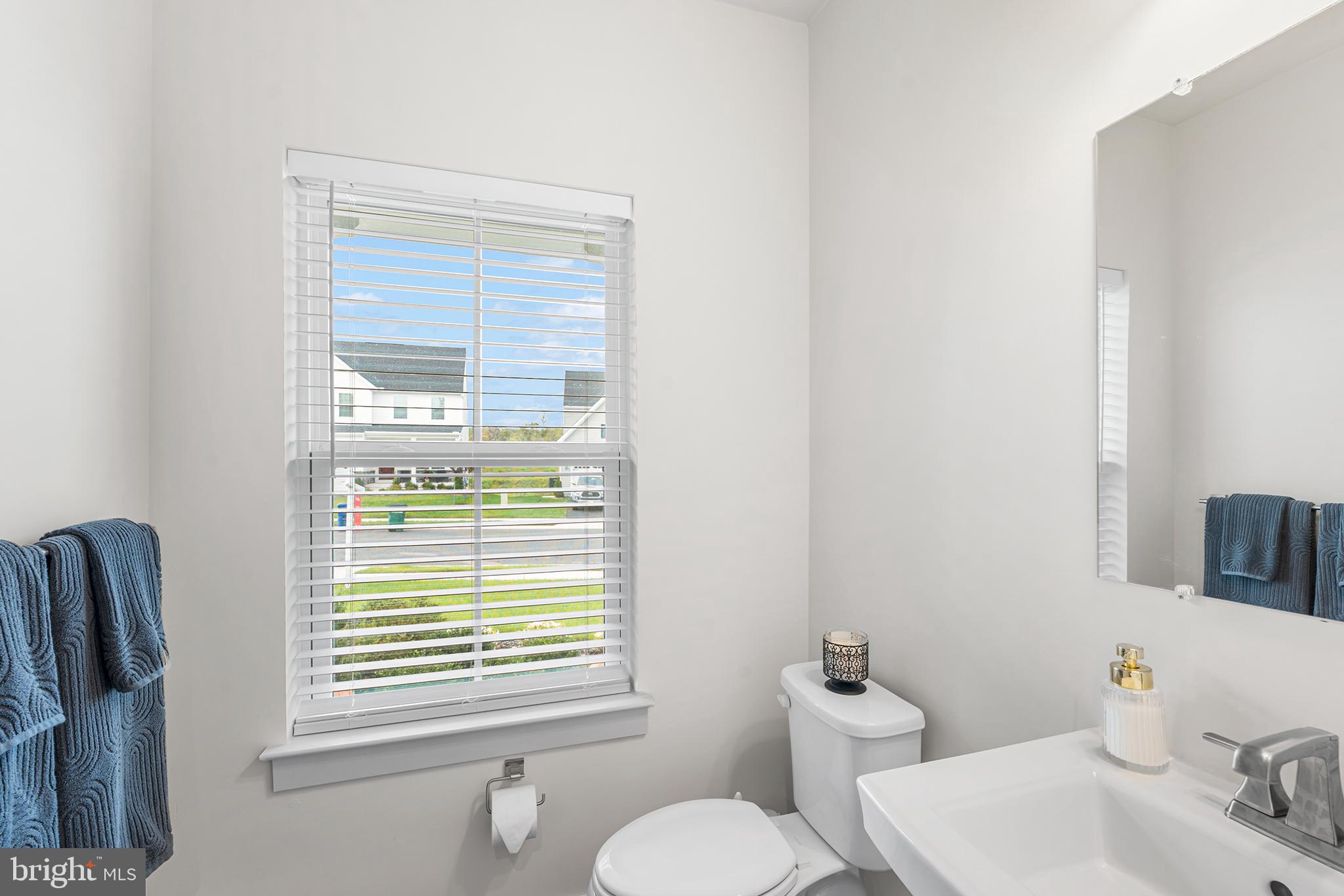 ABERDEEN OVERLOOK - Residential