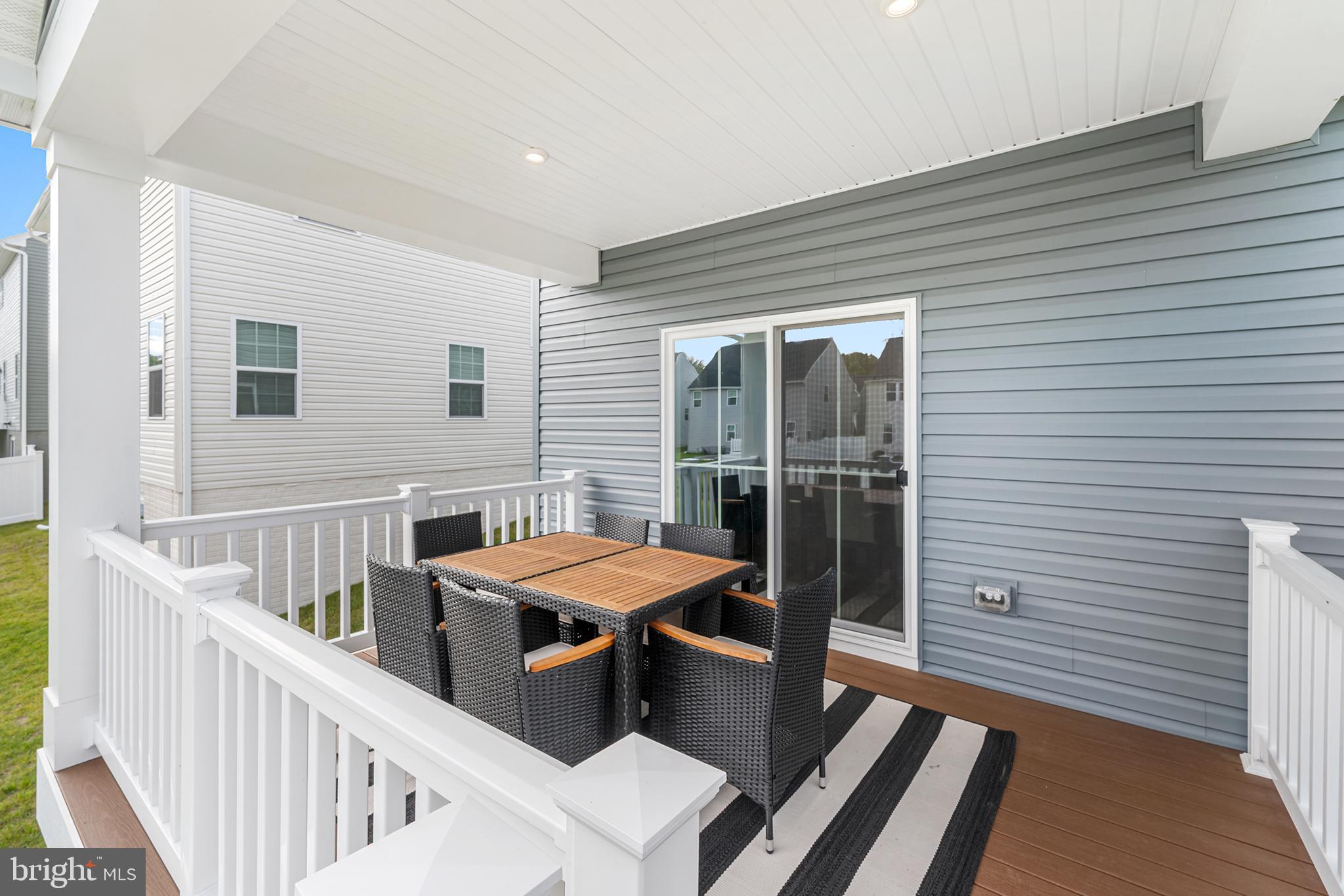 ABERDEEN OVERLOOK - Residential