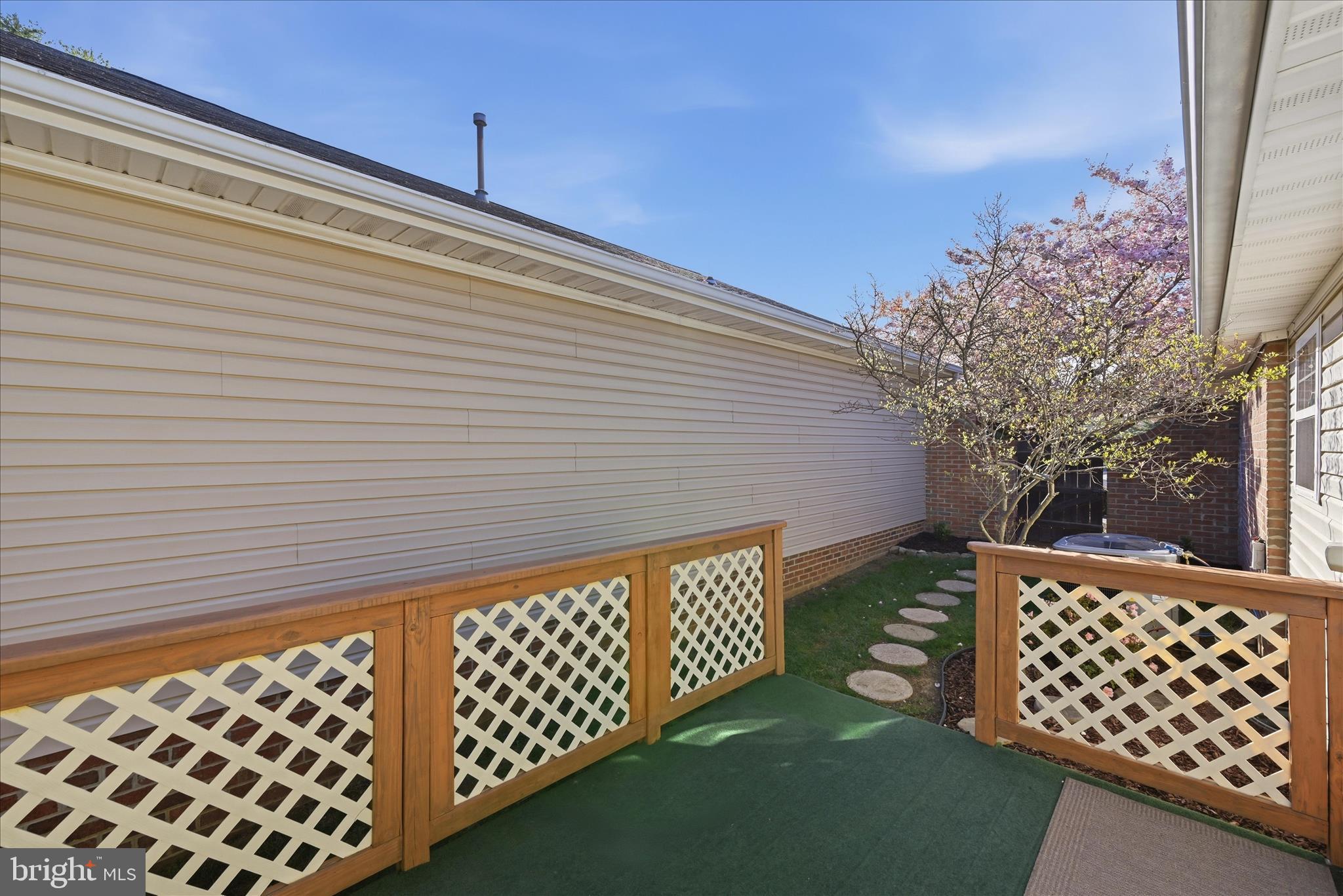 STONECREST VILLAGE - Residential