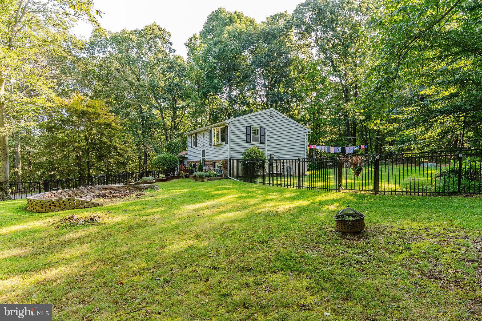 40 QUAKER HILL ROAD