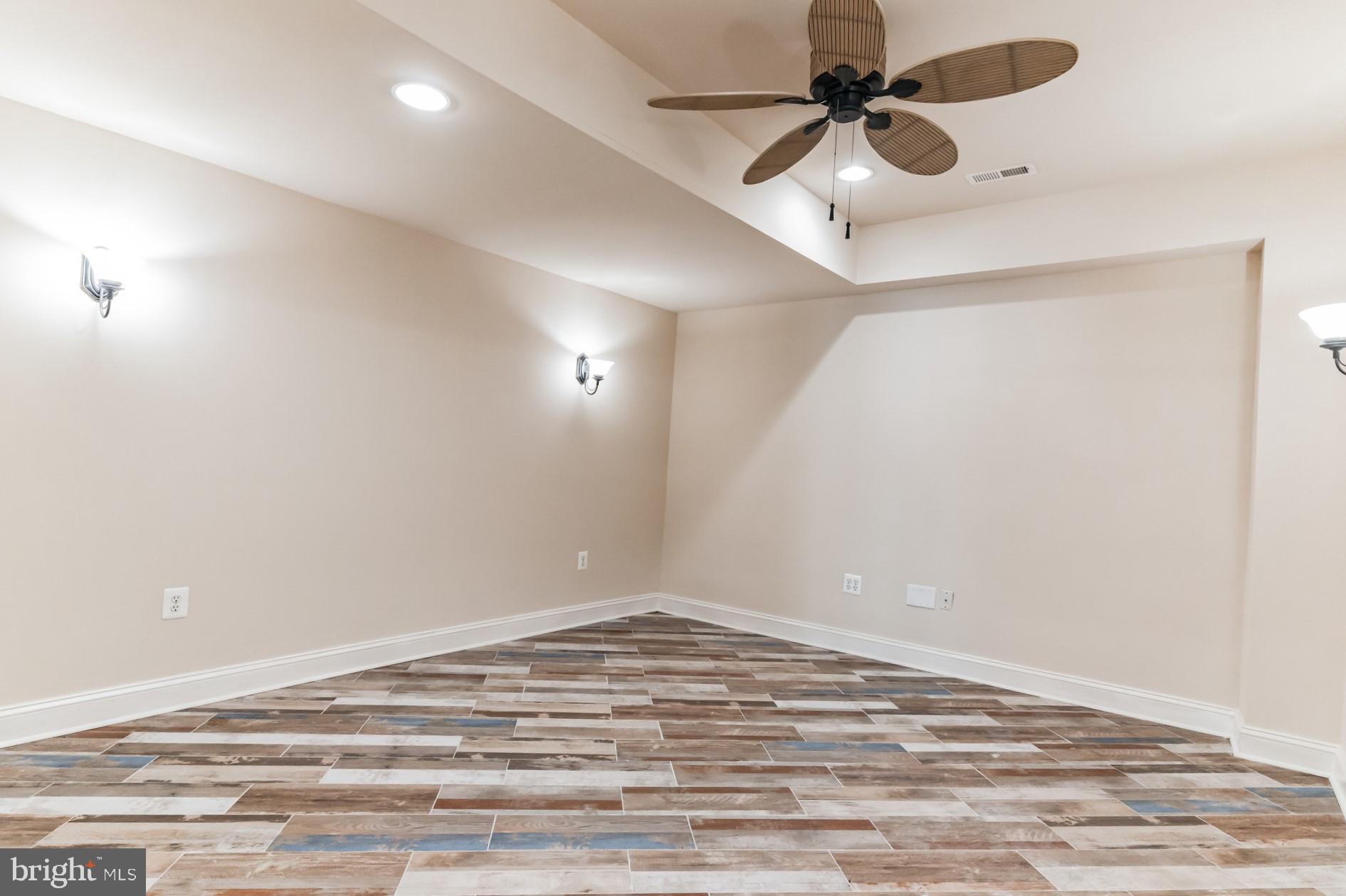 CHRISTY ESTATES - Residential