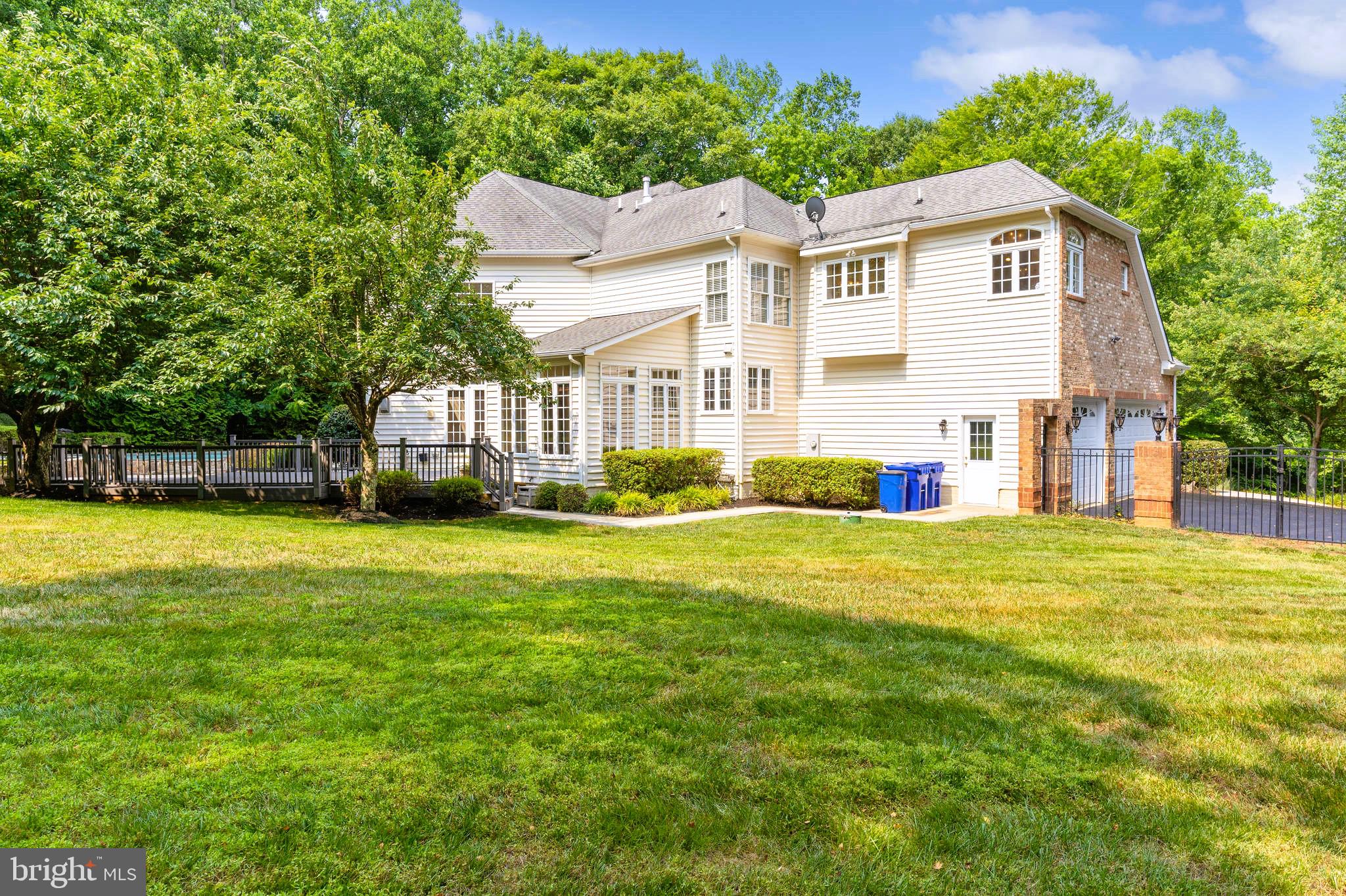 CHRISTY ESTATES - Residential